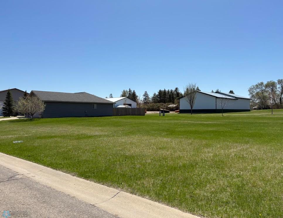 land for sale at 905 Red Willow Drive in Frazee, MN