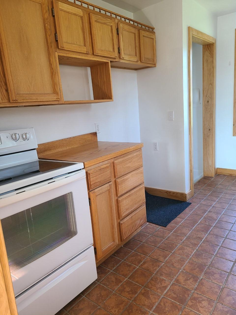 1939 single family home for sale at 103 SW 4th Street in Grand Rapids, MN — 3 bed, 2 bath (photo 11 of 38)