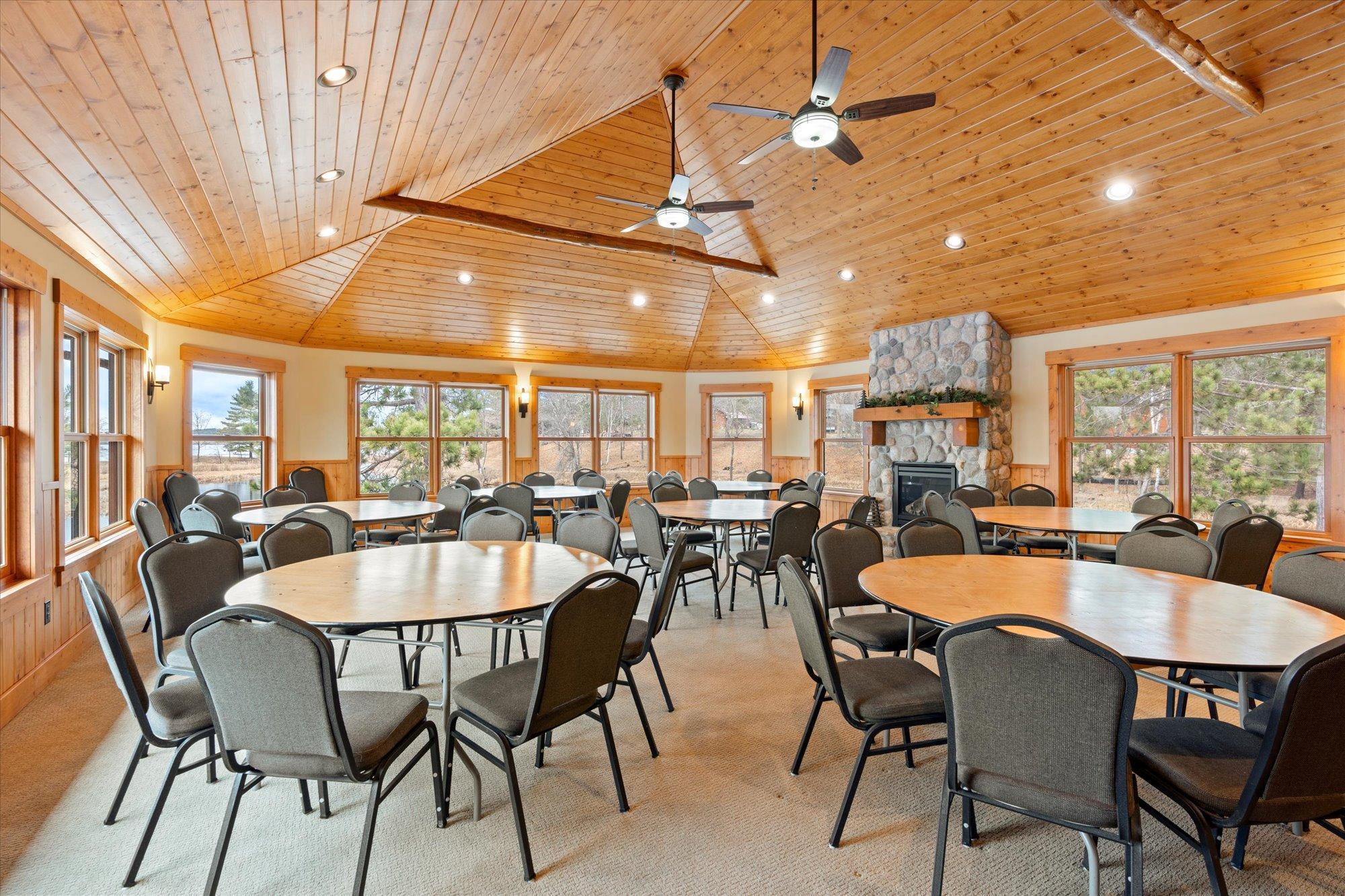 2014 single family home for sale at 11460 Lynn Boyd Way, Unit Cottage 1 Fraction 3 in Crosslake, MN — 4 bed, 4 bath (photo 31 of 33)