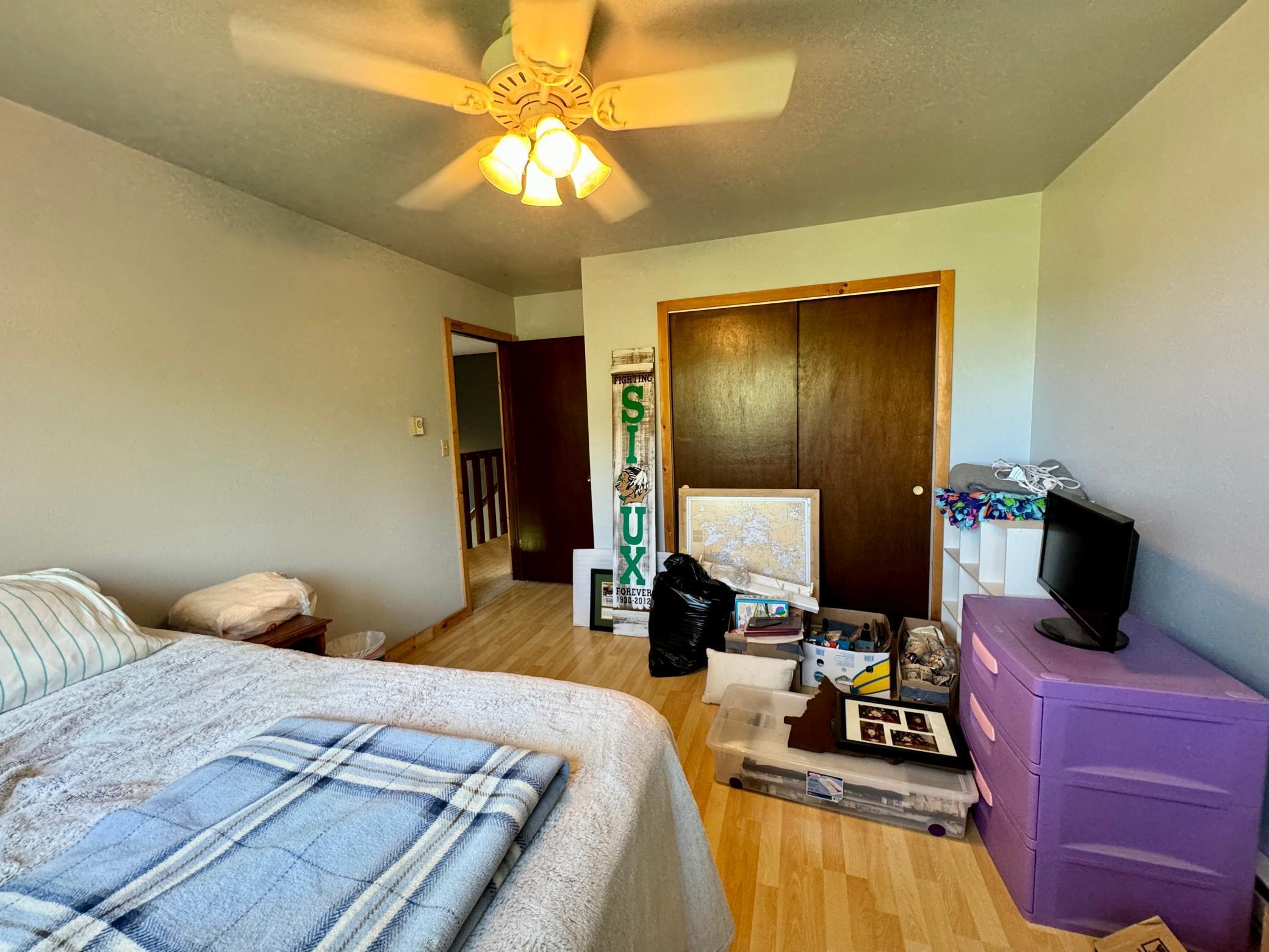 1978 single family home for sale at 37489 Elm Drive in Warroad, MN — 2 bed, 2 bath (photo 18 of 30)