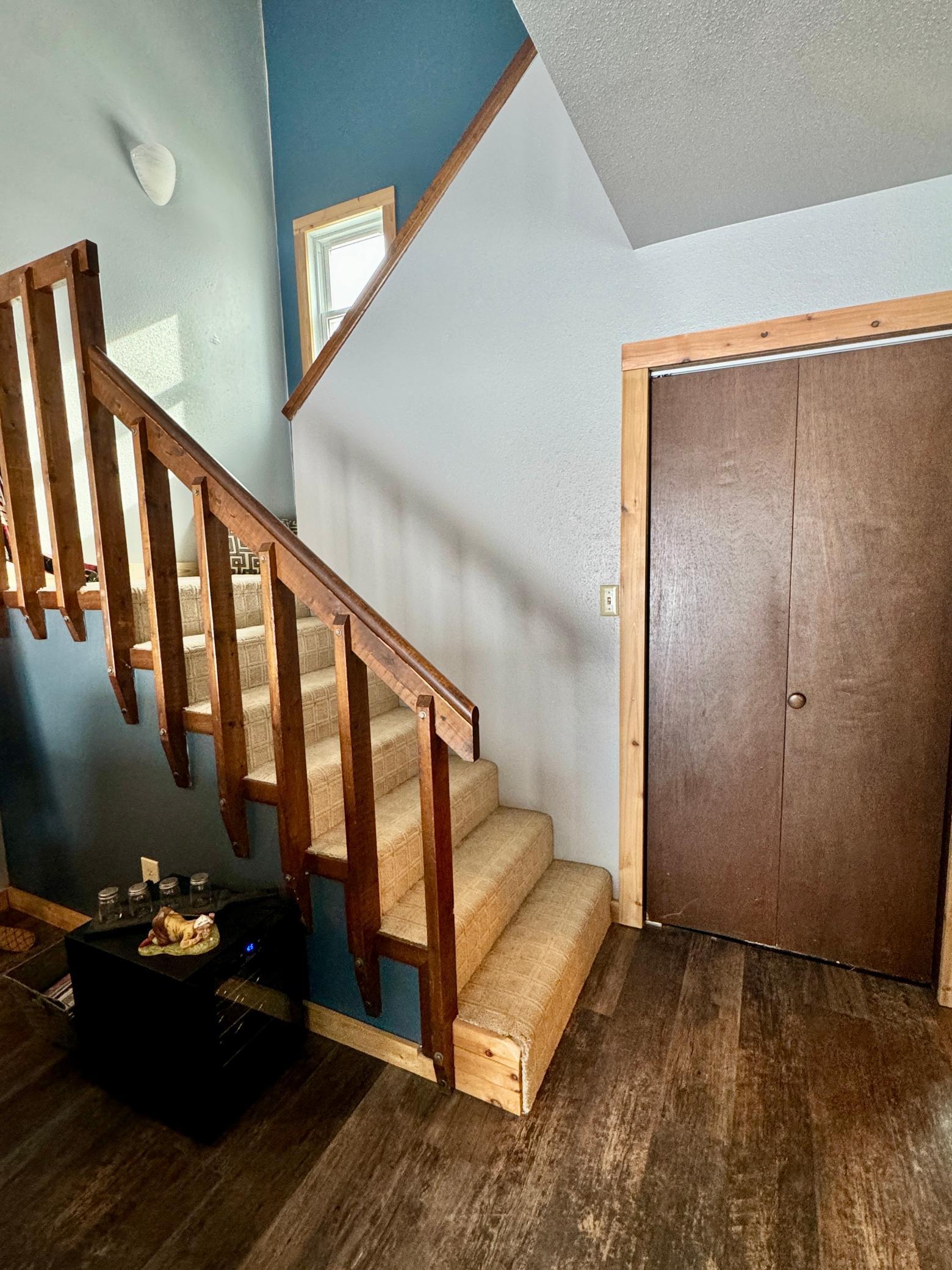 1978 single family home for sale at 37489 Elm Drive in Warroad, MN — 2 bed, 2 bath (photo 10 of 30)