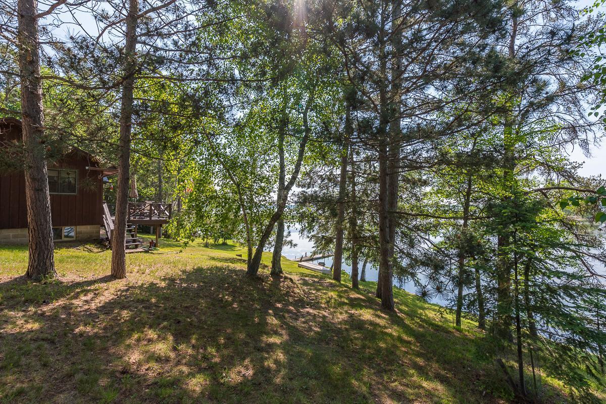 1967 single family home for sale at 6685 S Point Drive in Pine River, MN — 2 bed, 2 bath (photo 11 of 46)