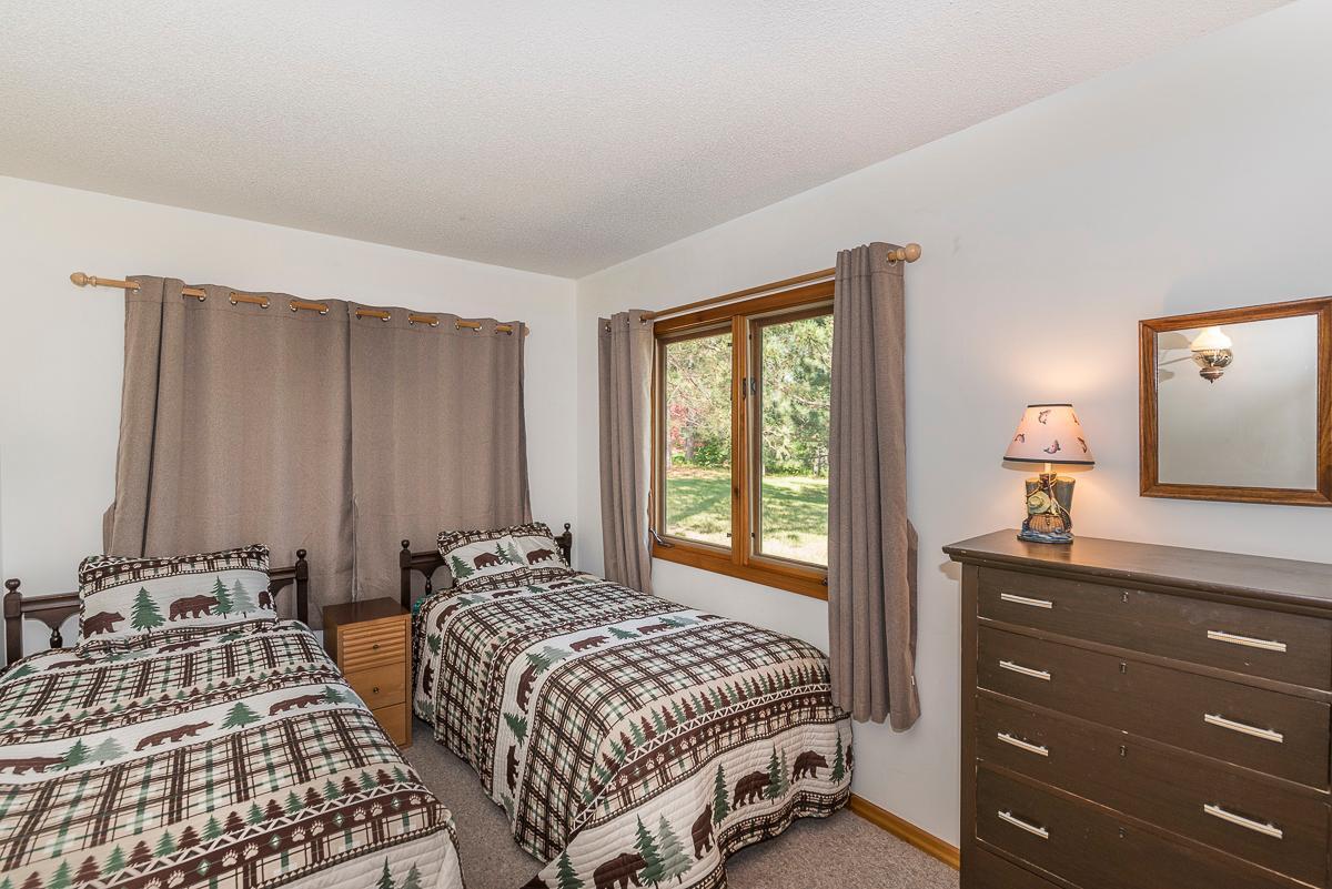 1967 single family home for sale at 6685 S Point Drive in Pine River, MN — 2 bed, 2 bath (photo 20 of 46)
