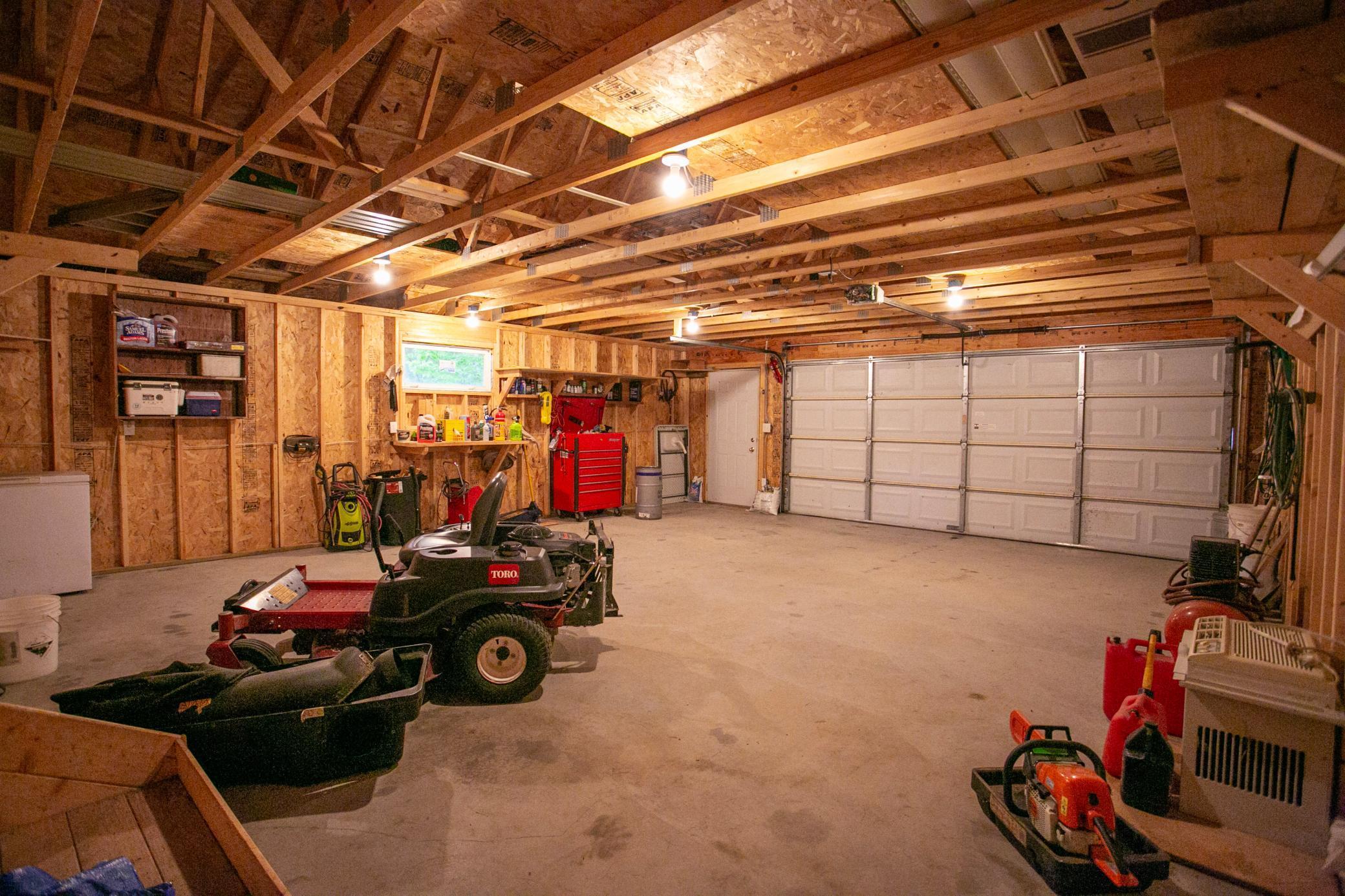 1999 single family home for sale at 10547 Vermeil Drive NE in Deer River, MN — 2 bed, 1 bath (photo 30 of 38)