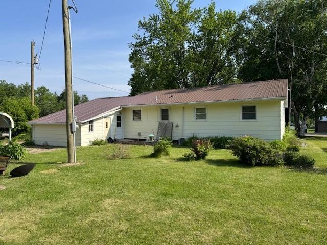 1972 single family home for sale at 206 3rd Street E in Brandon, MN — 3 bed, 2 bath (photo 2 of 21)