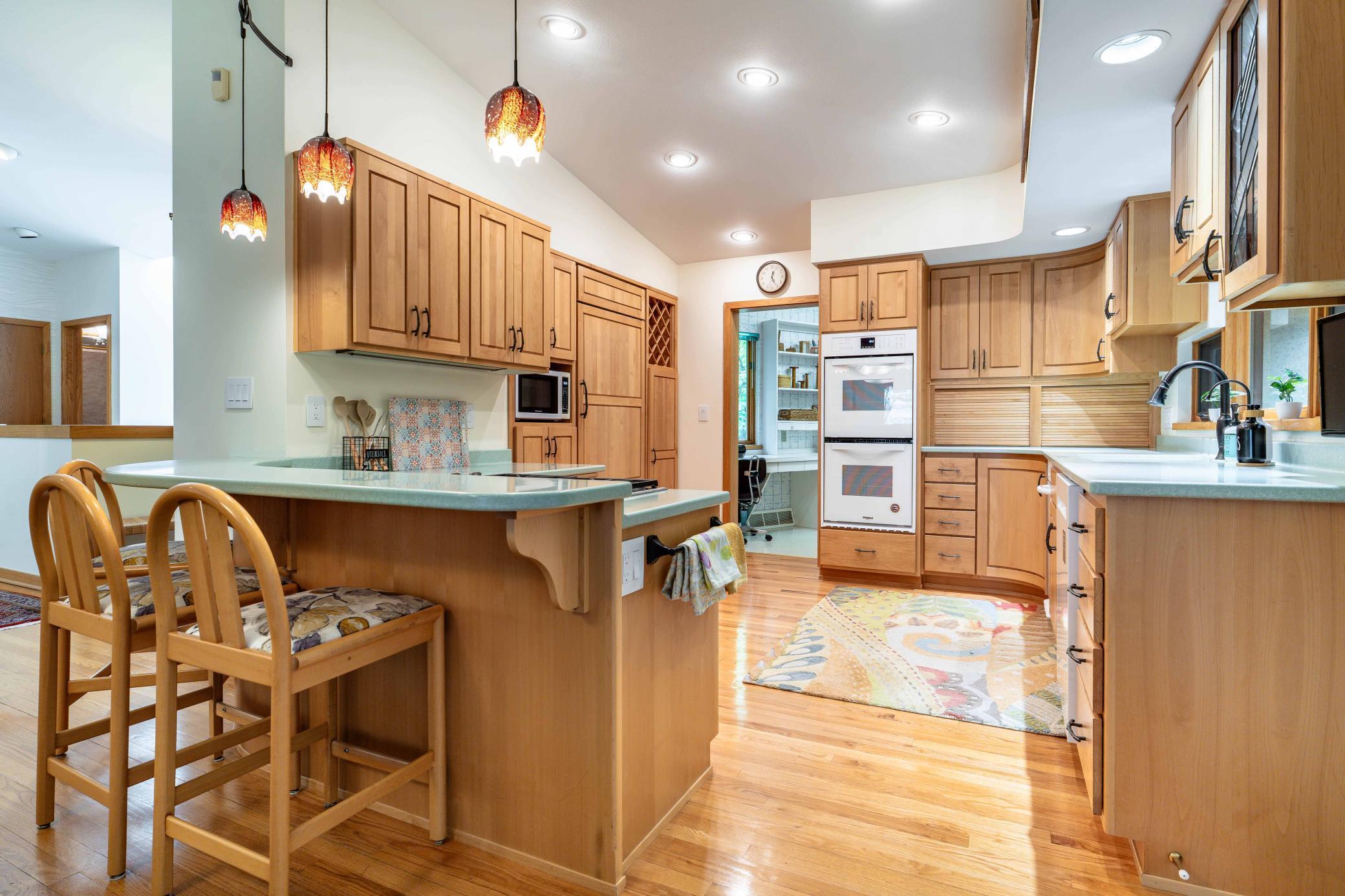 1990 single family home for sale at 28647 State Highway 78 in Battle Lake, MN — 4 bed, 4 bath (photo 11 of 176)