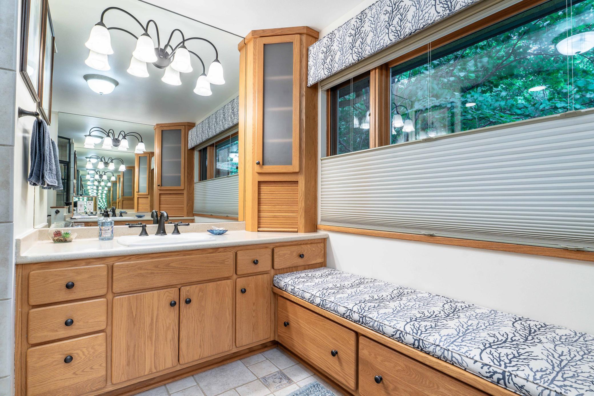 1990 single family home for sale at 28647 State Highway 78 in Battle Lake, MN — 4 bed, 4 bath (photo 45 of 176)