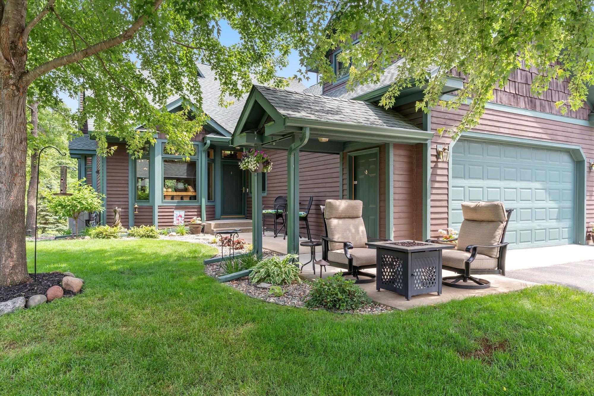 2005 townhouse for sale at 34792 E Shore Lane in Crosslake, MN — 3 bed, 3 bath (photo 2 of 39)