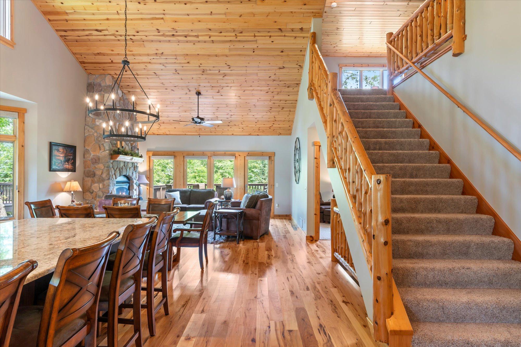 2005 townhouse for sale at 34792 E Shore Lane in Crosslake, MN — 3 bed, 3 bath (photo 12 of 39)