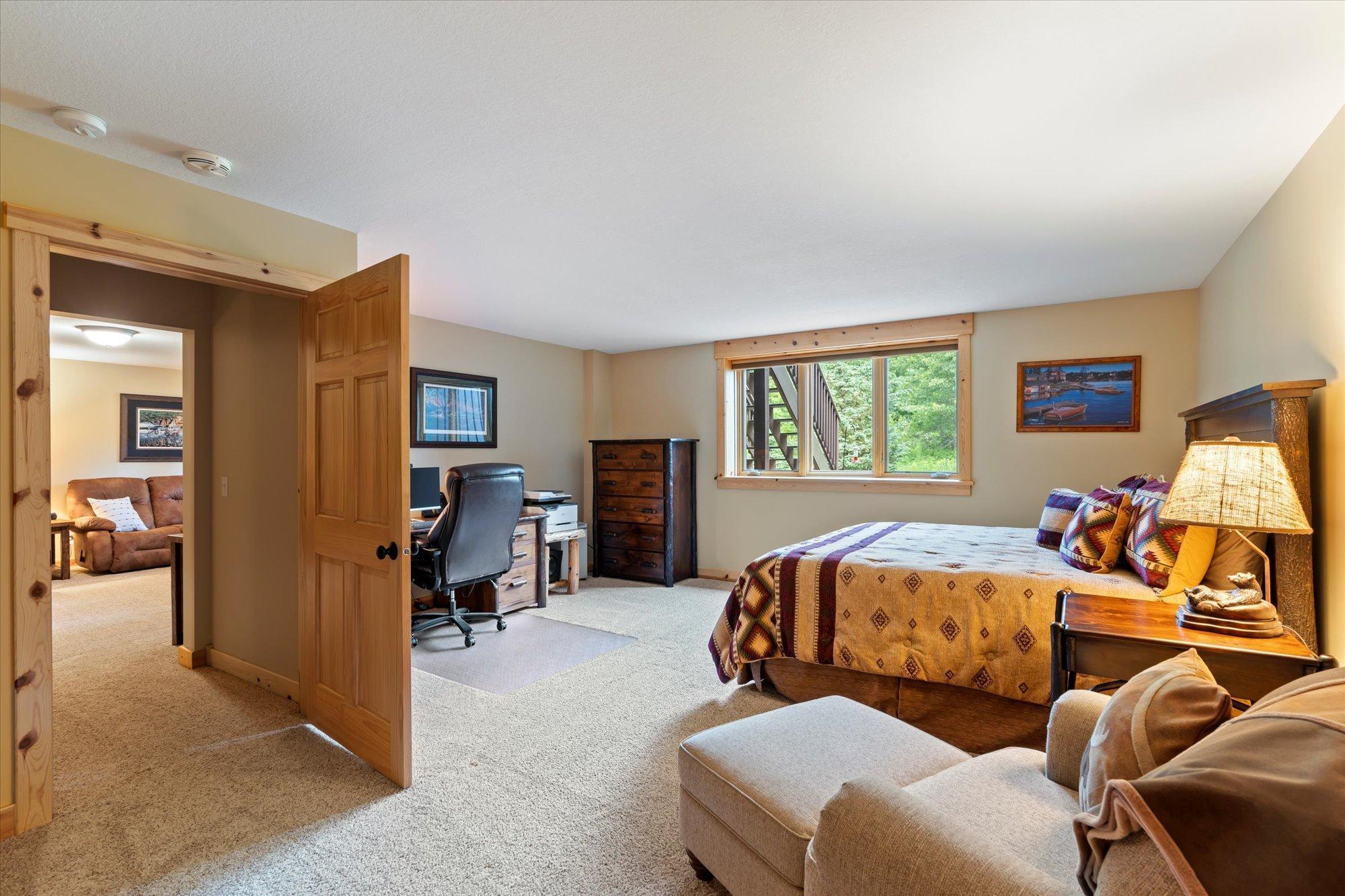 2005 townhouse for sale at 34792 E Shore Lane in Crosslake, MN — 3 bed, 3 bath (photo 26 of 39)