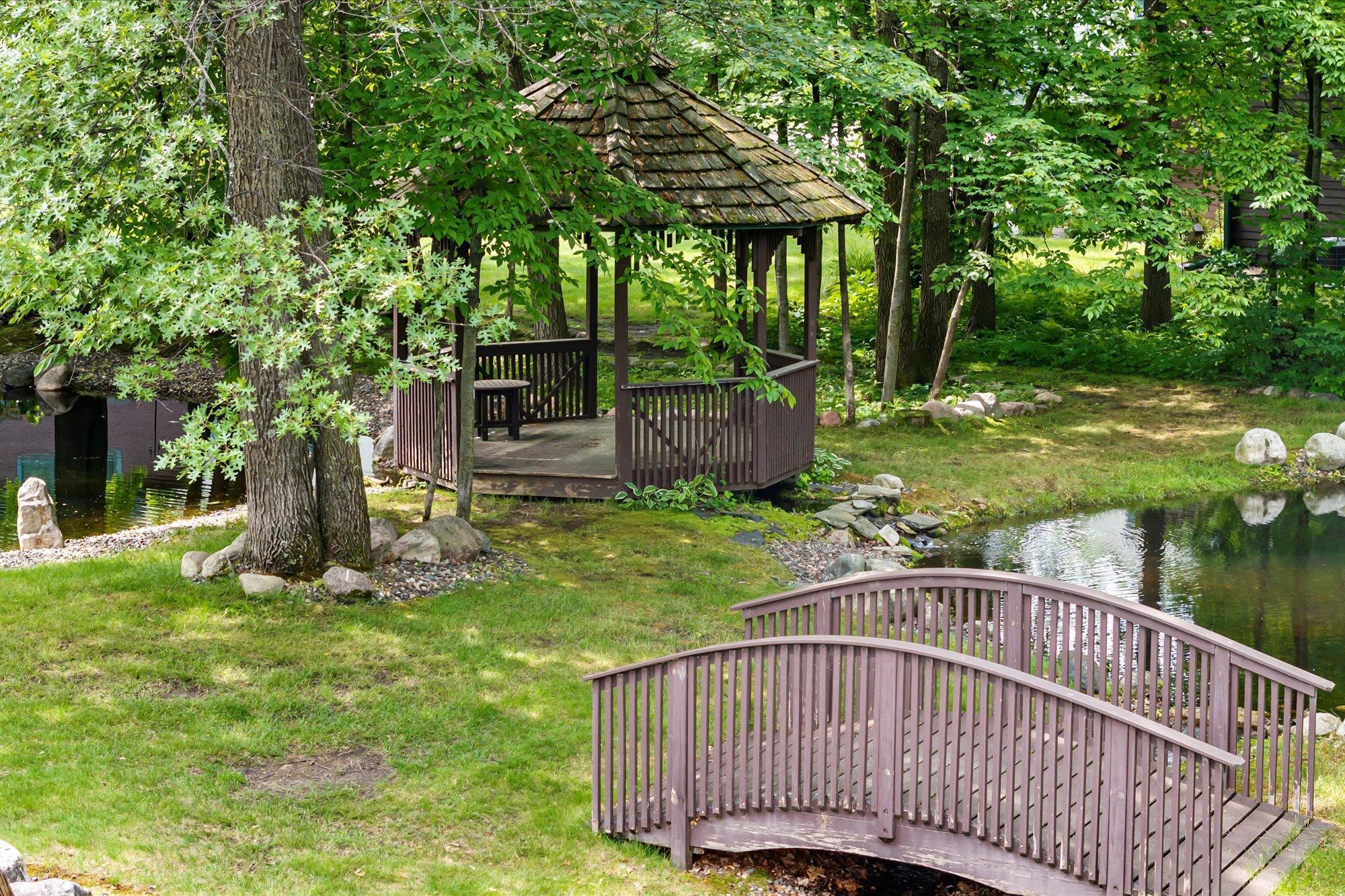 2005 townhouse for sale at 34792 E Shore Lane in Crosslake, MN — 3 bed, 3 bath (photo 33 of 39)