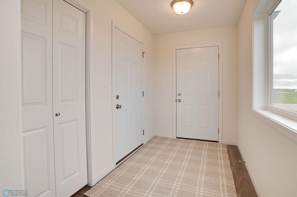 6847 Belding Drive S, Fargo ND 58104 - Photo 2 of 24
