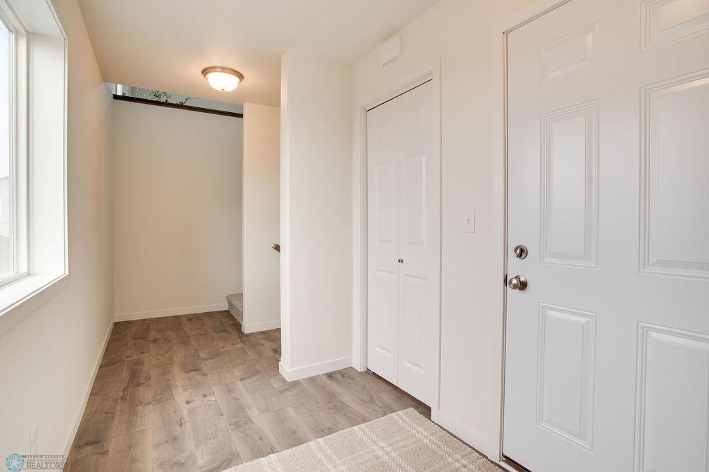 6847 Belding Drive S, Fargo ND 58104 - Photo 3 of 24