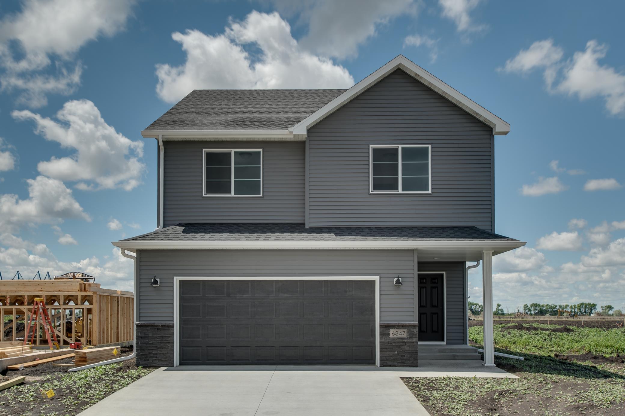 2025 single family home for sale at 6847 Belding Drive S in Fargo, ND — 3 bed, 3 bath