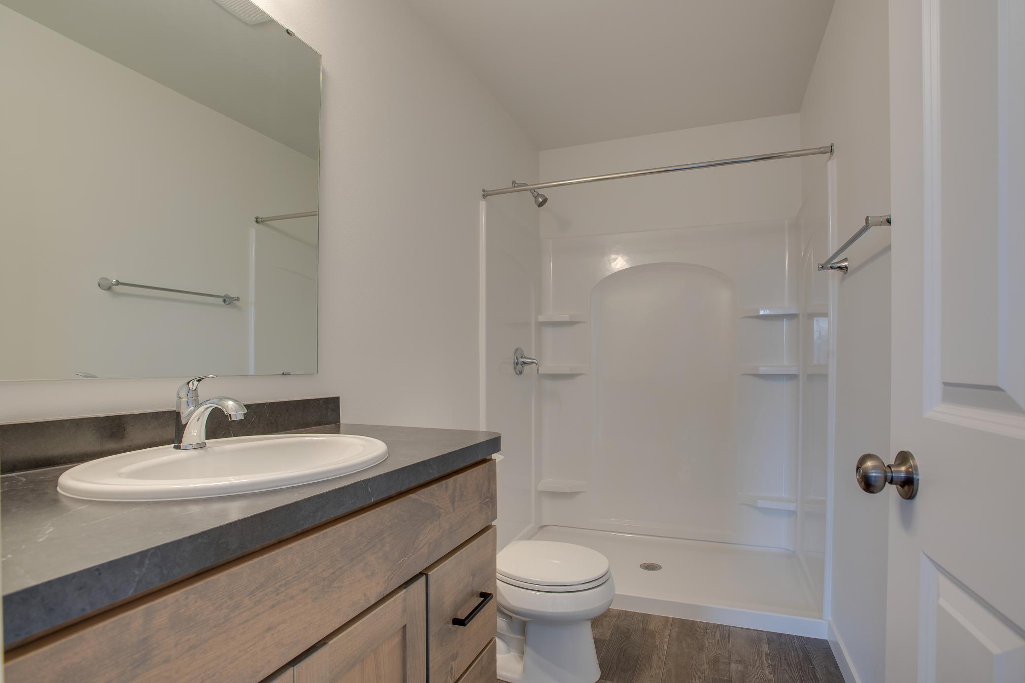 2025 single family home for sale at 6847 Belding Drive S in Fargo, ND — 3 bed, 3 bath (photo 21 of 33)