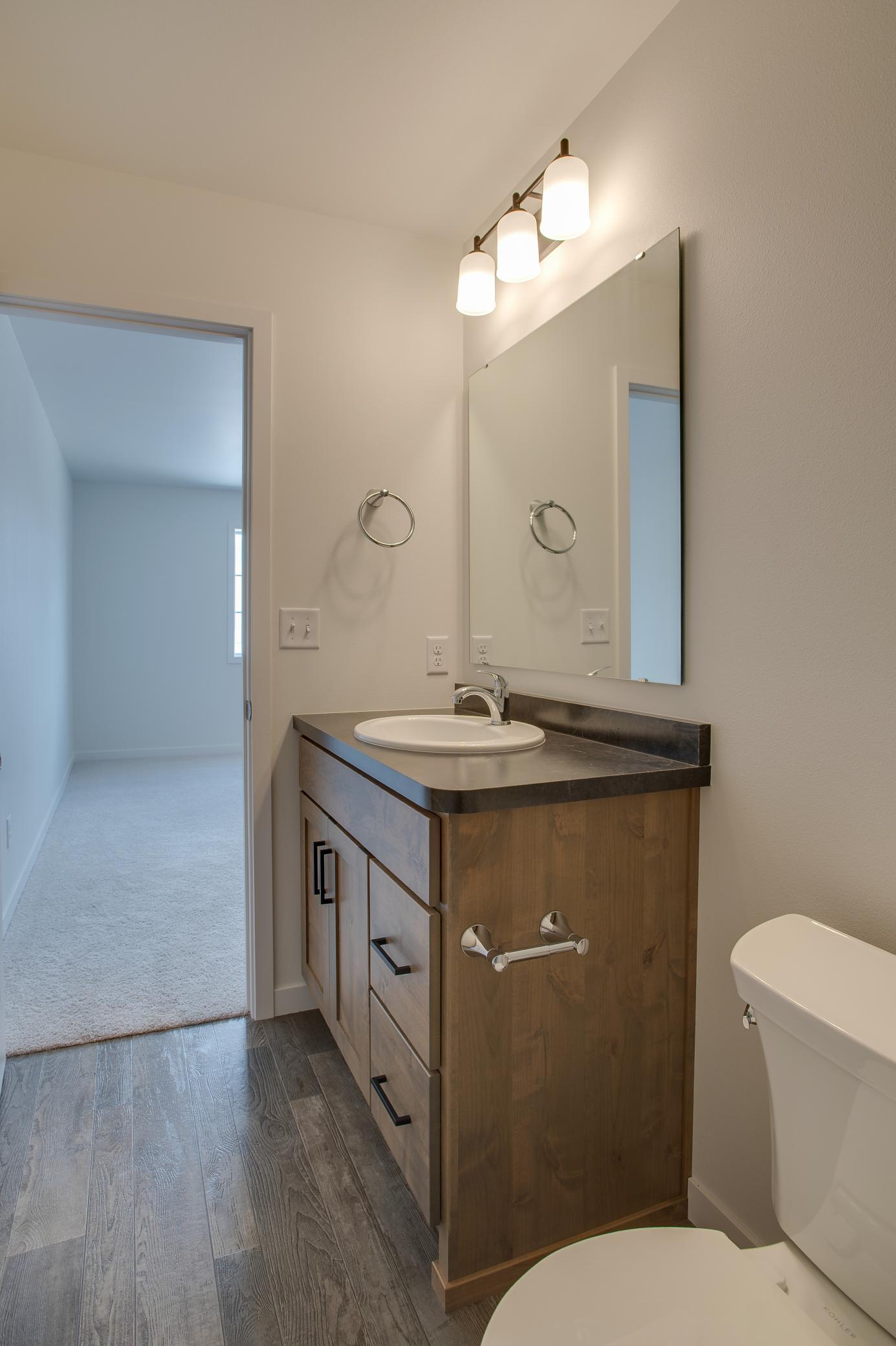 2025 single family home for sale at 6847 Belding Drive S in Fargo, ND — 3 bed, 3 bath (photo 22 of 33)