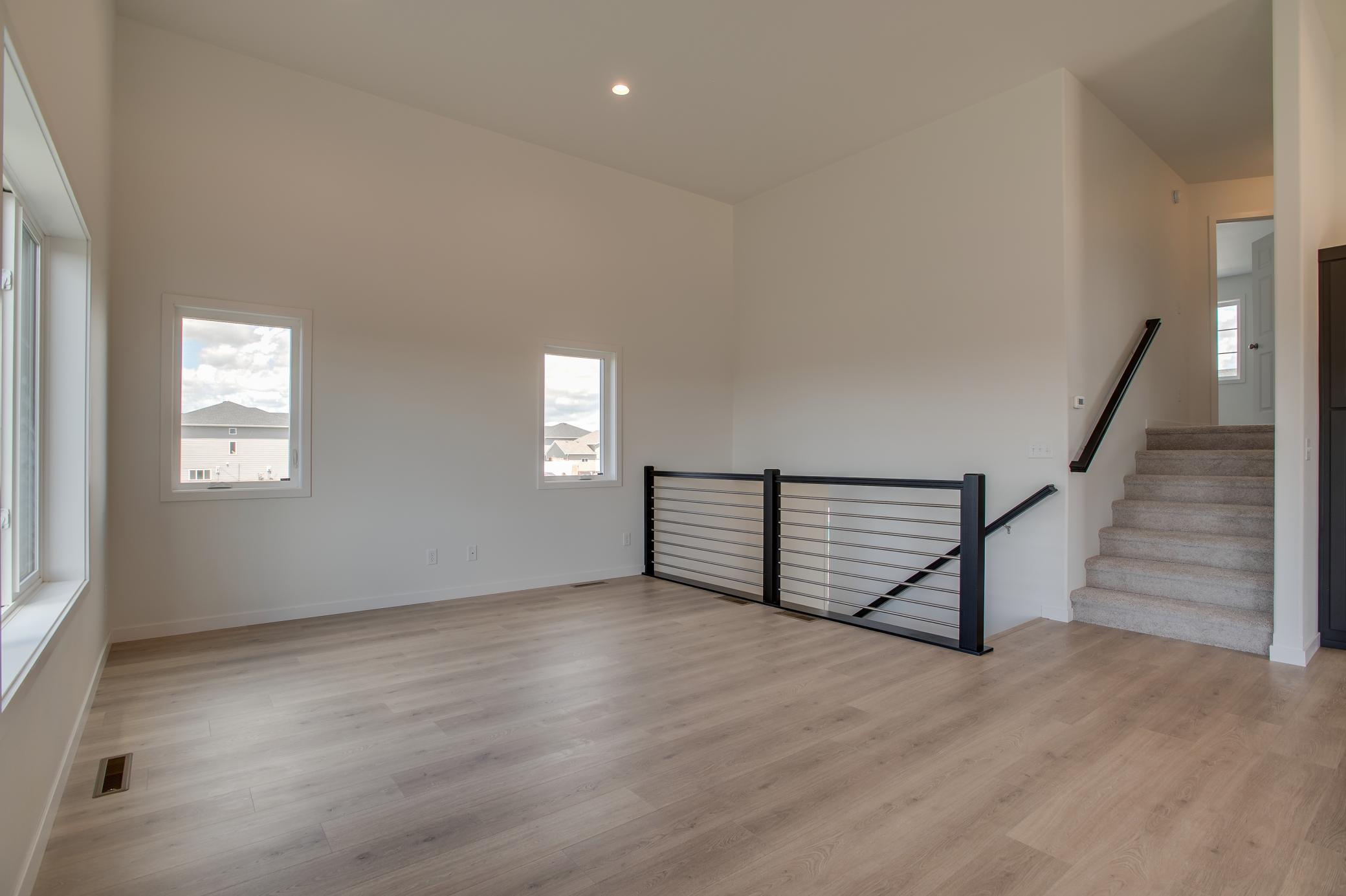 2025 single family home for sale at 6847 Belding Drive S in Fargo, ND — 3 bed, 3 bath (photo 9 of 33)