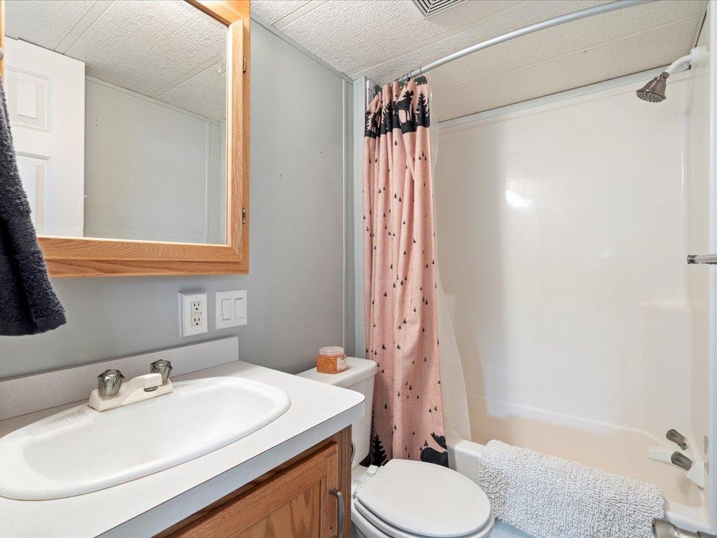 2000 single family home for sale at 15827 Wilderness Trail, Unit 30 in Crosslake, MN — 1 bed, 1 bath (photo 13 of 35)