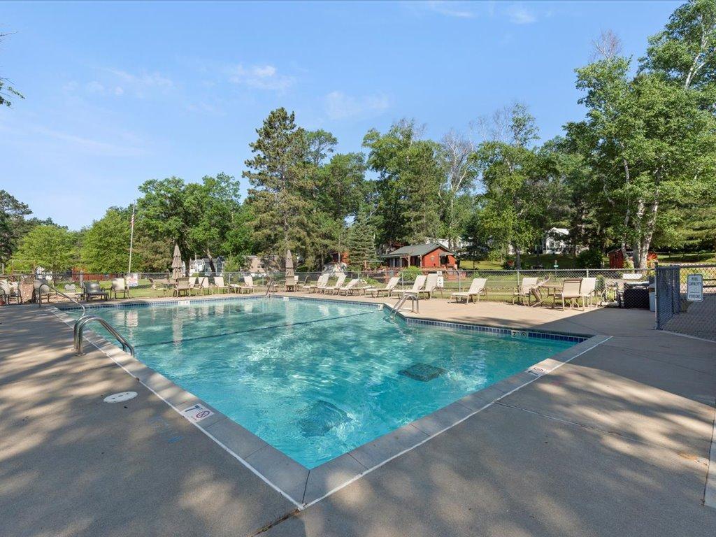 2000 single family home for sale at 15827 Wilderness Trail, Unit 30 in Crosslake, MN — 1 bed, 1 bath (photo 15 of 35)