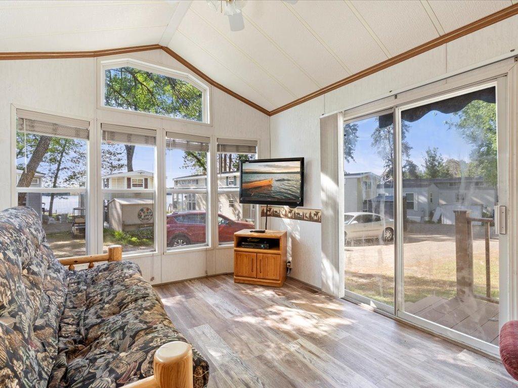 2000 single family home for sale at 15827 Wilderness Trail, Unit 30 in Crosslake, MN — 1 bed, 1 bath (photo 6 of 35)