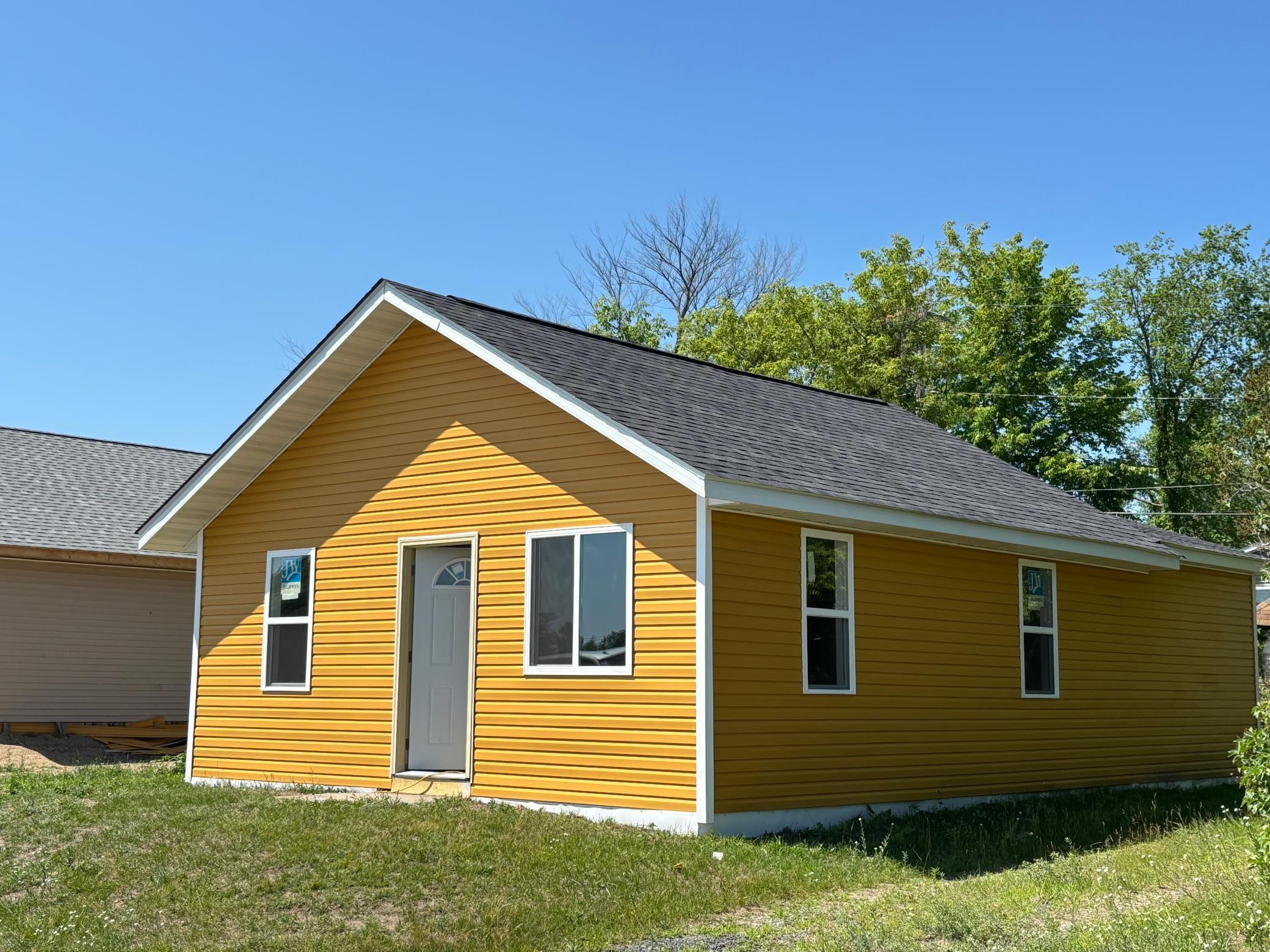 1968 single family home for sale at 127 1st Street NE in Cass Lake, MN — 2 bed, 1 bath