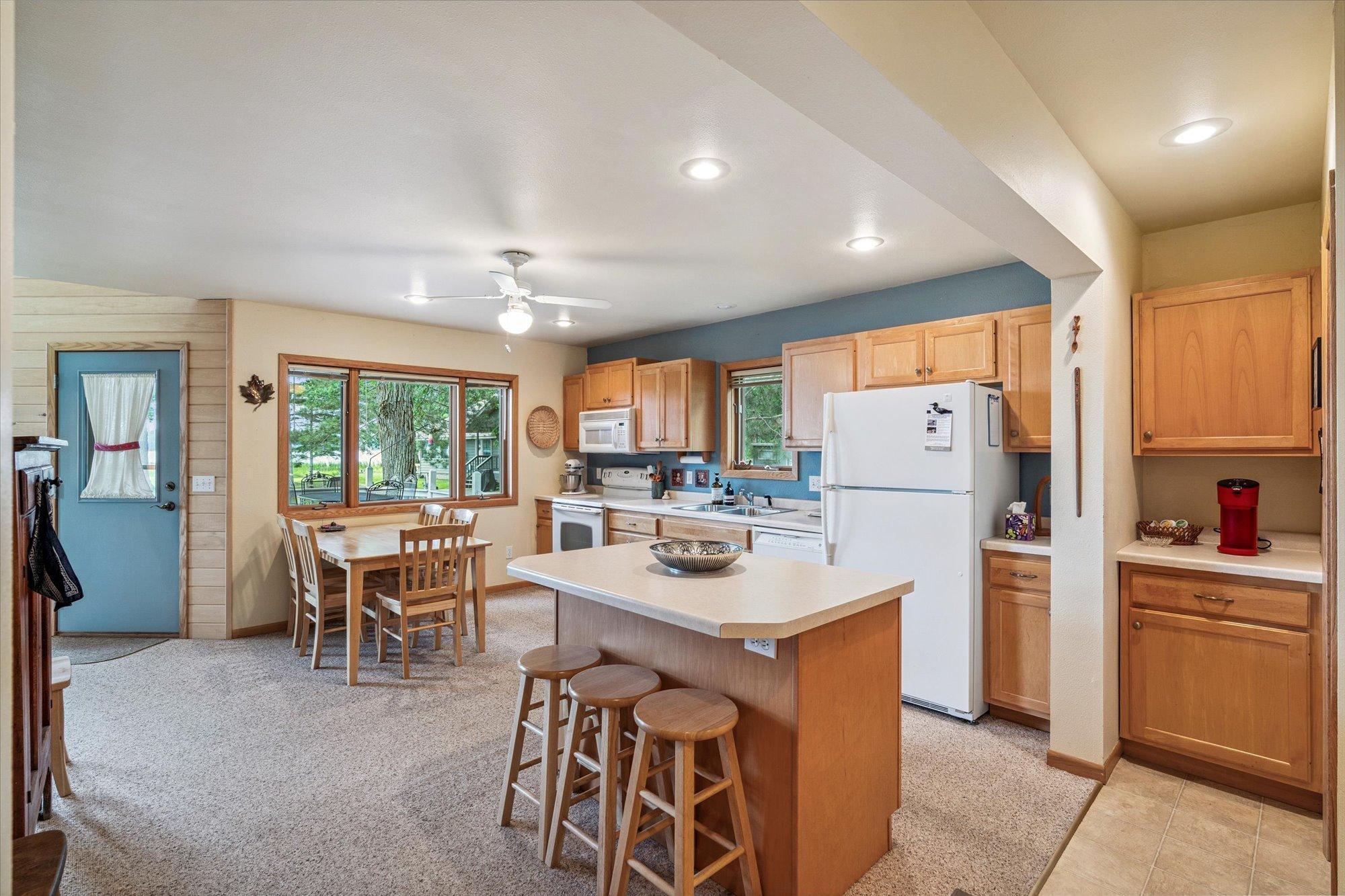 1997 single family home for sale at 11959 Northgate Lane in Fifty Lakes, MN — 4 bed, 3 bath (photo 13 of 52)