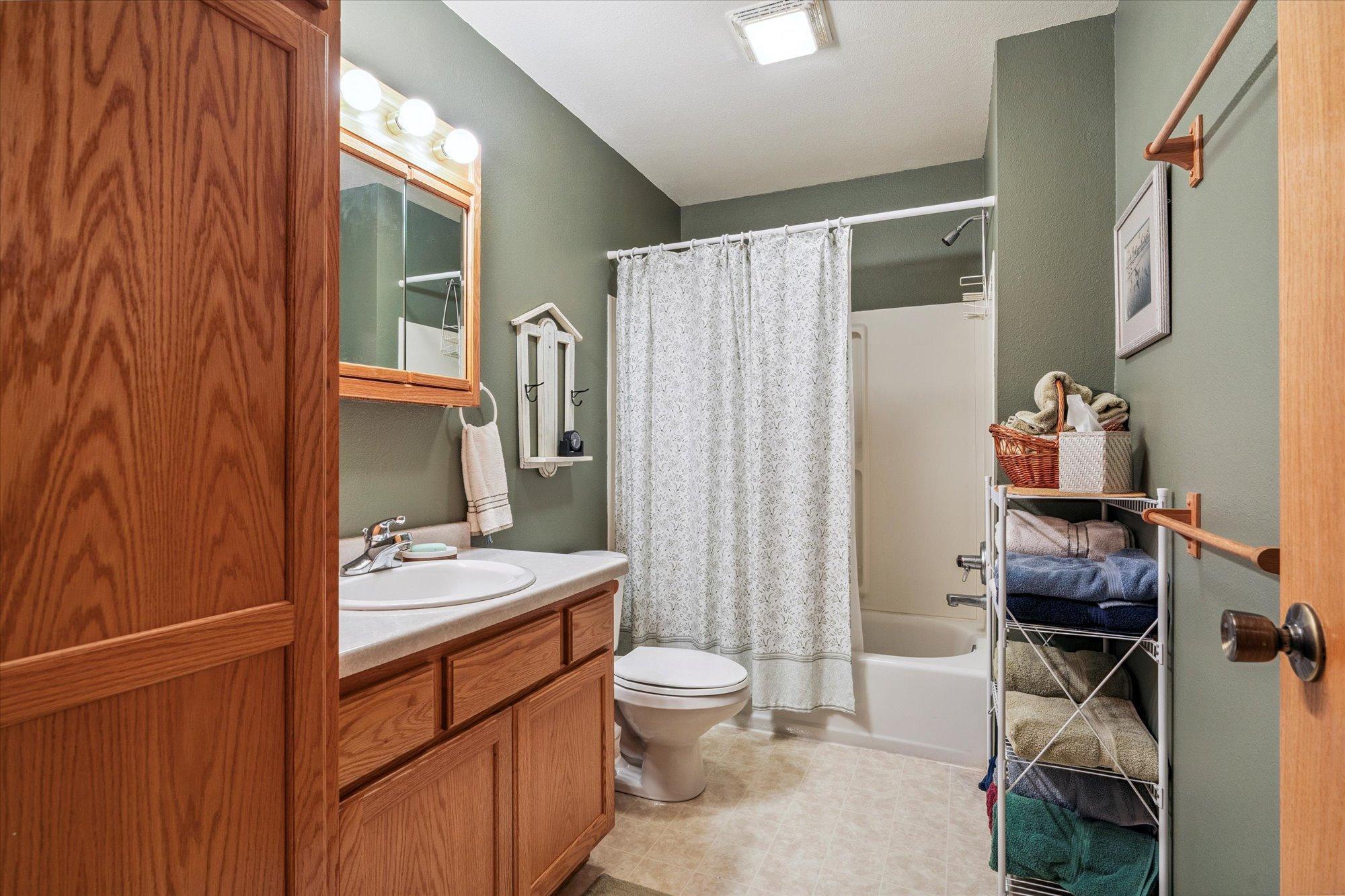 1997 single family home for sale at 11959 Northgate Lane in Fifty Lakes, MN — 4 bed, 3 bath (photo 21 of 52)