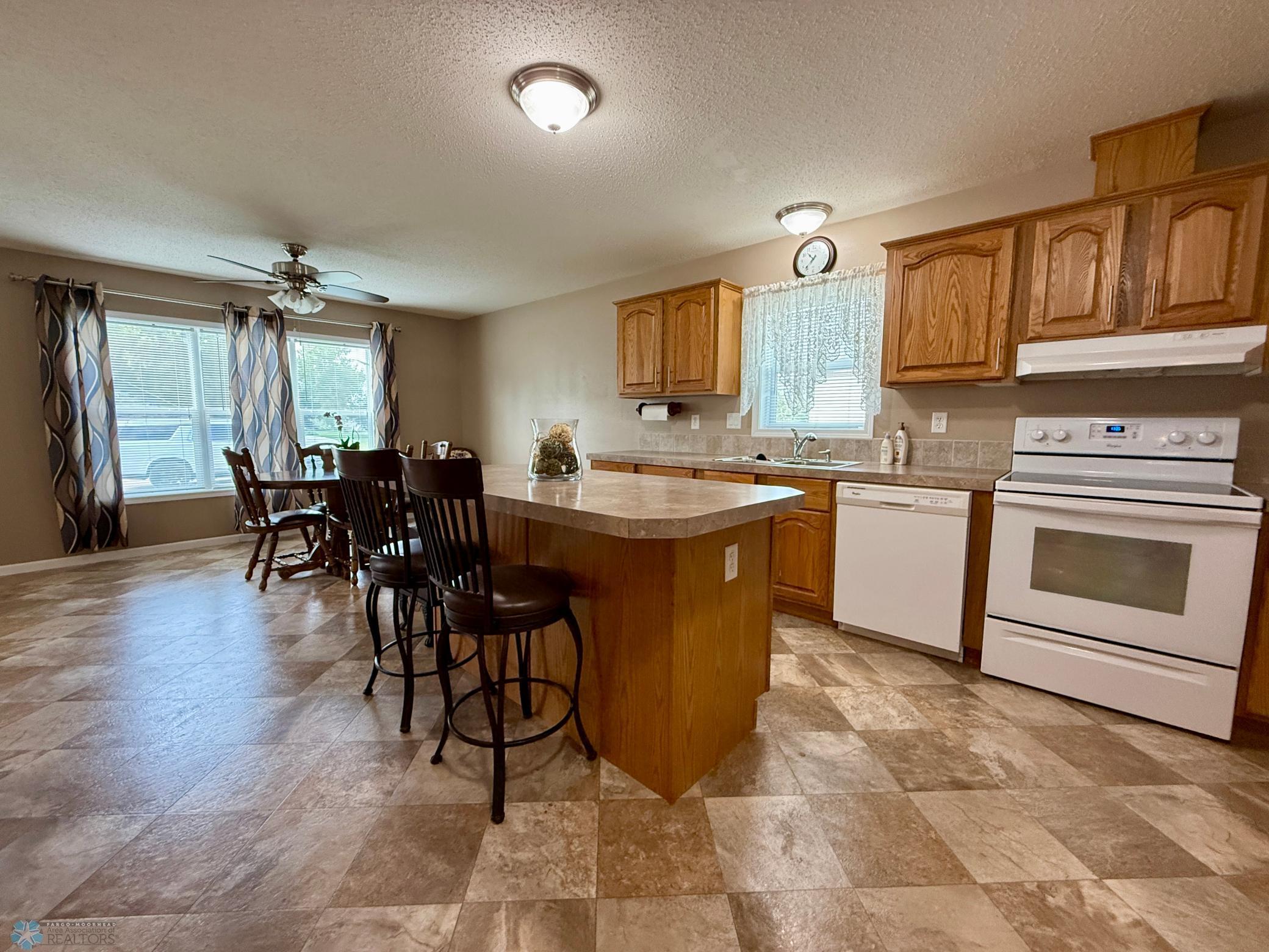 2012 single family home for sale at 511 Jessamine Avenue in Aneta, ND — 3 bed, 1 bath (photo 11 of 21)