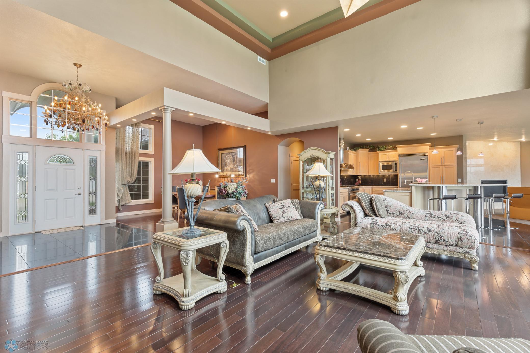 2005 single family home for sale at 1811 7th Street E in West Fargo, ND — 6 bed, 4 bath (photo 12 of 63)