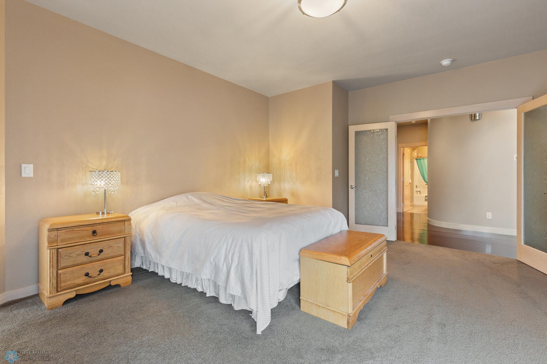 2005 single family home for sale at 1811 7th Street E in West Fargo, ND — 6 bed, 4 bath (photo 25 of 63)