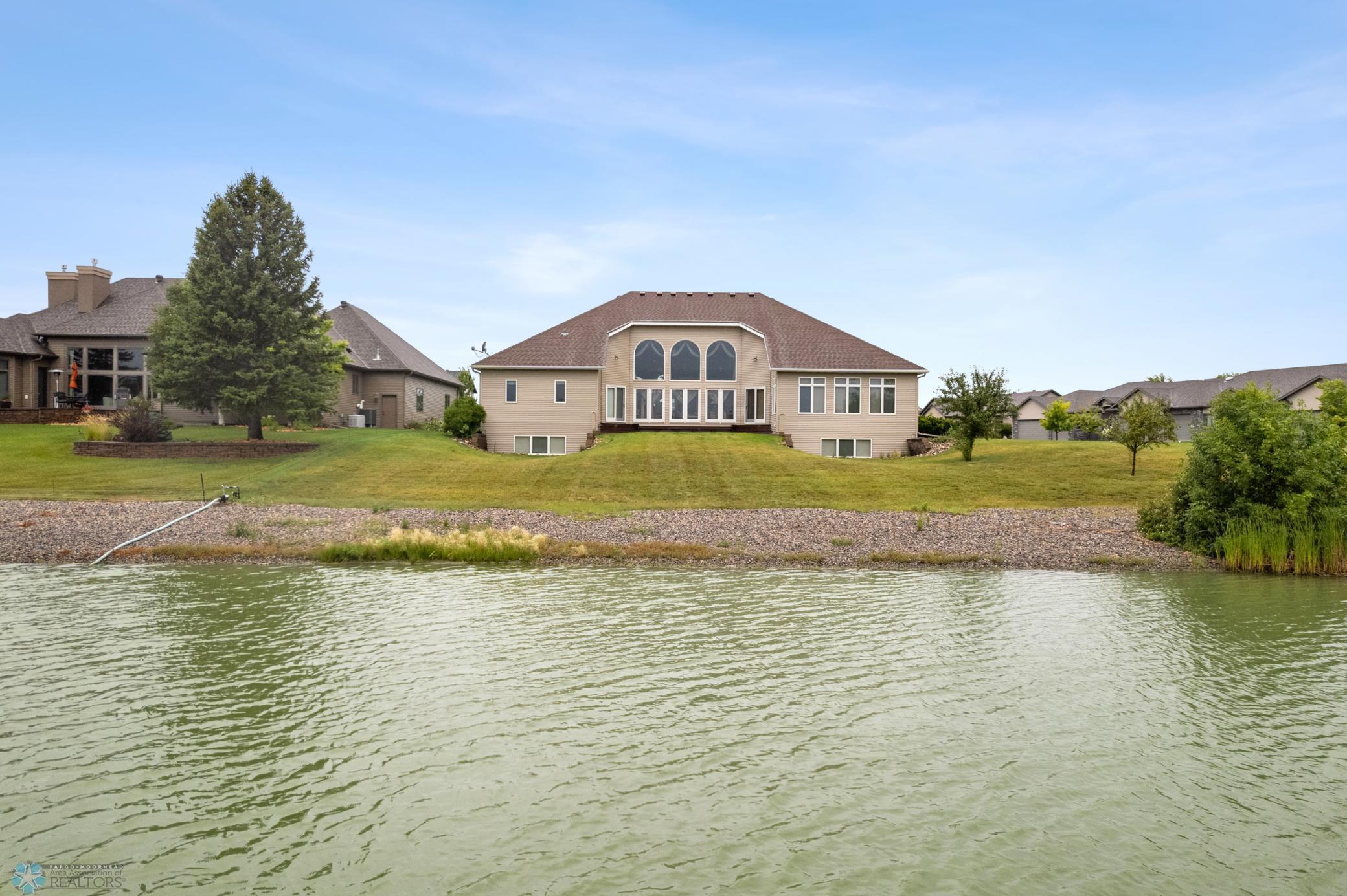 2005 single family home for sale at 1811 7th Street E in West Fargo, ND — 6 bed, 4 bath (photo 56 of 63)