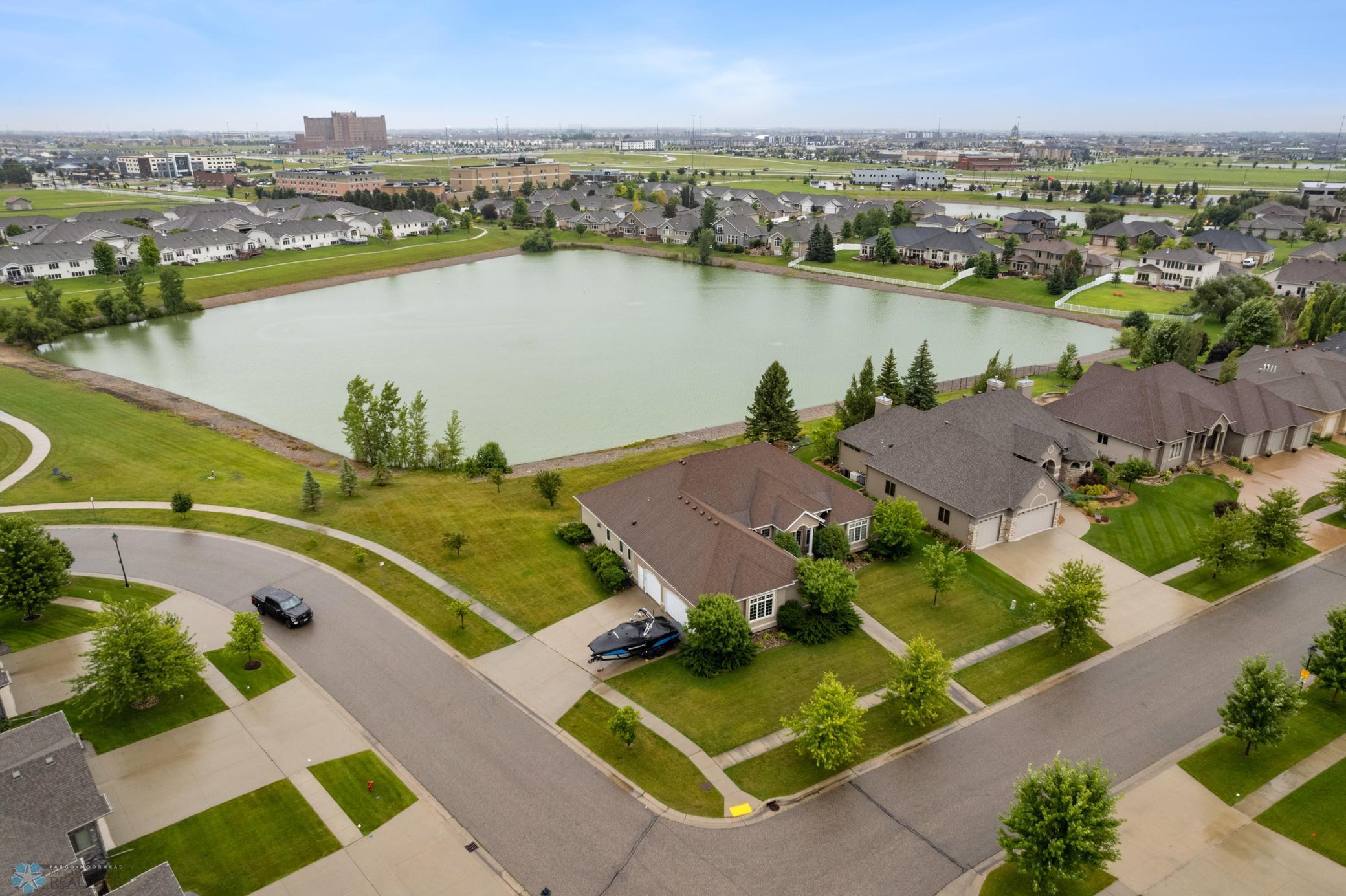 2005 single family home for sale at 1811 7th Street E in West Fargo, ND — 6 bed, 4 bath (photo 61 of 63)