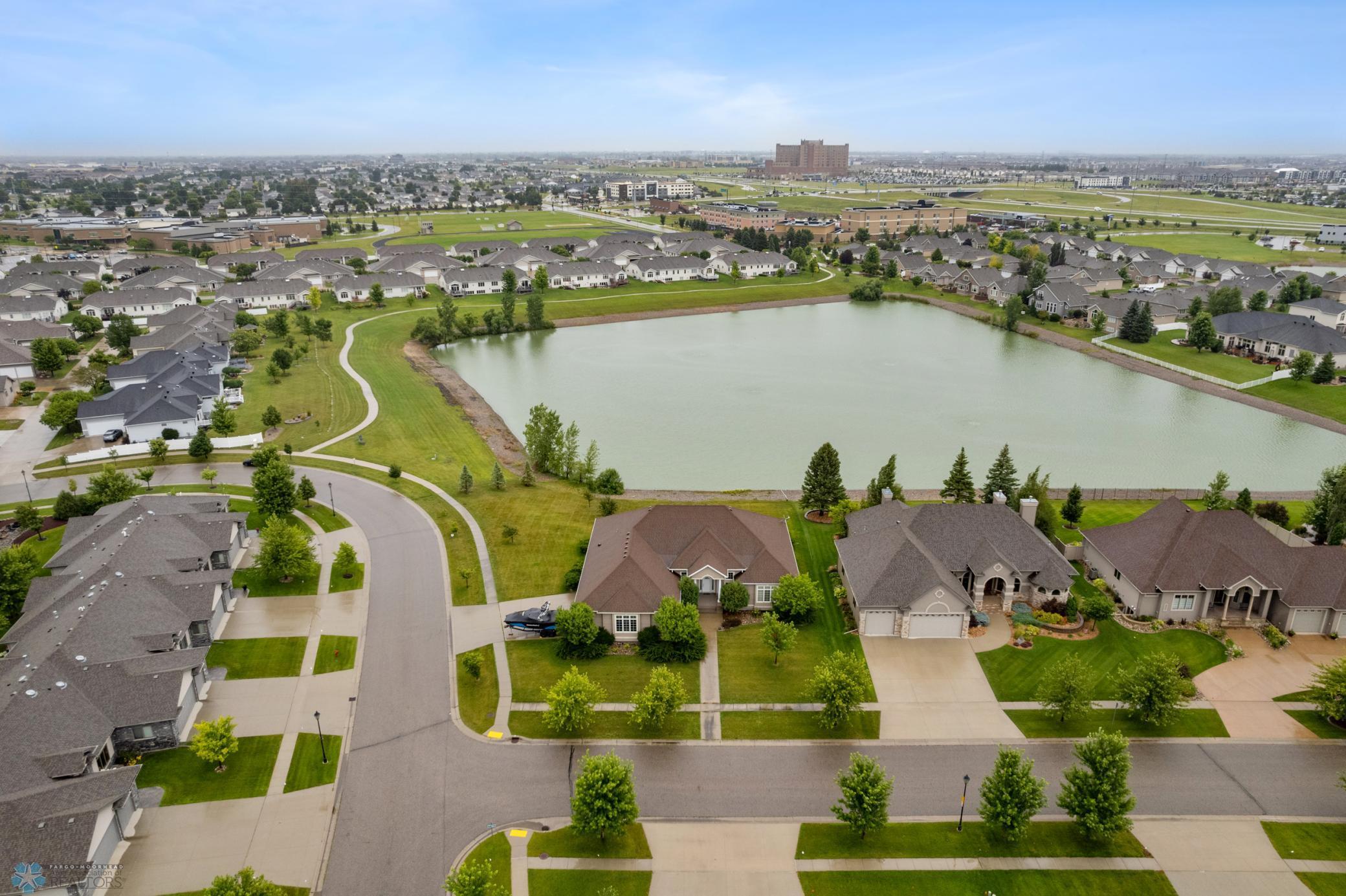 2005 single family home for sale at 1811 7th Street E in West Fargo, ND — 6 bed, 4 bath (photo 62 of 63)
