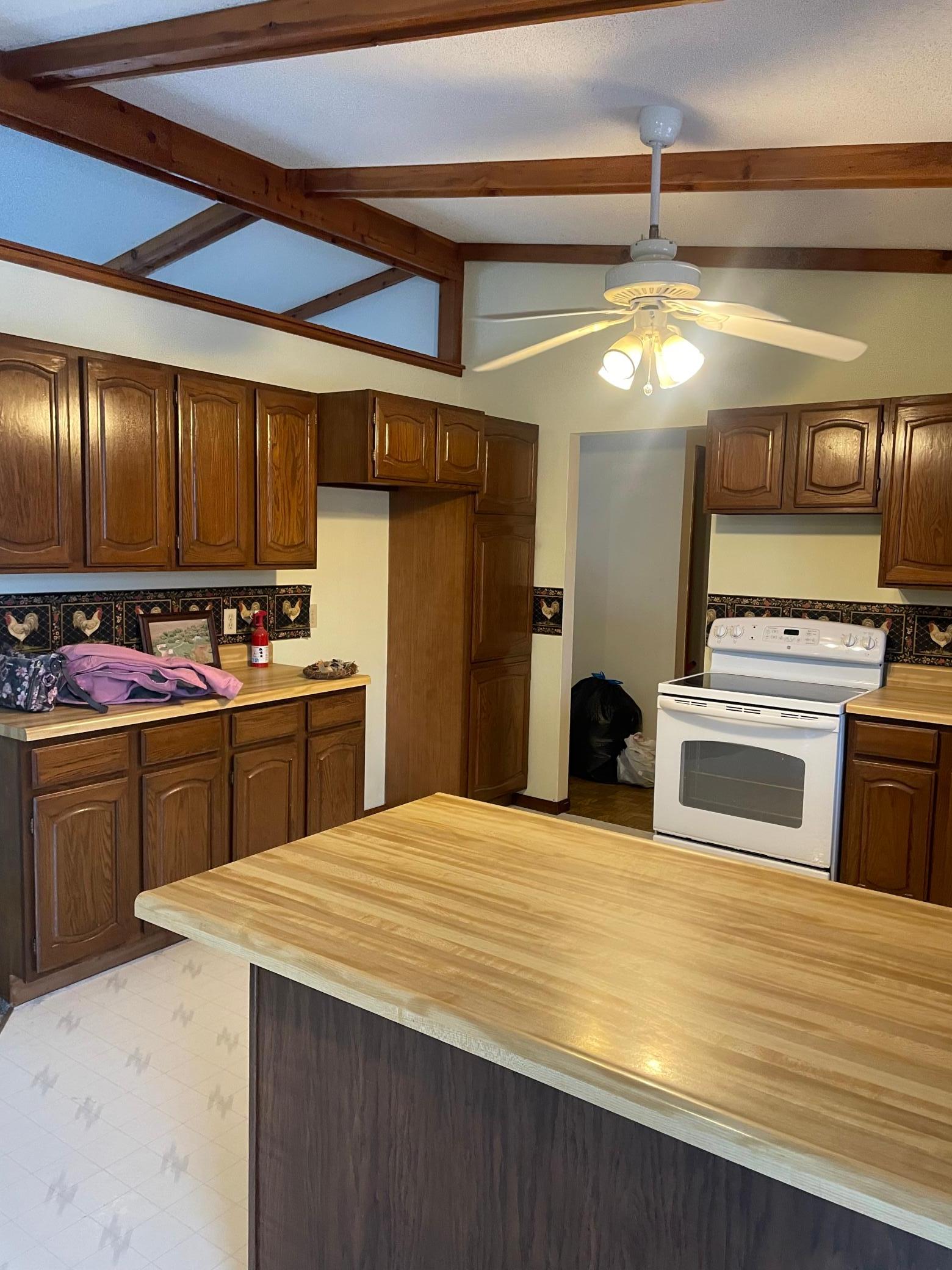 1985 single family home for sale at 833 Sandy Hill Road SW in Hoffman, MN — 4 bed, 2 bath (photo 14 of 26)