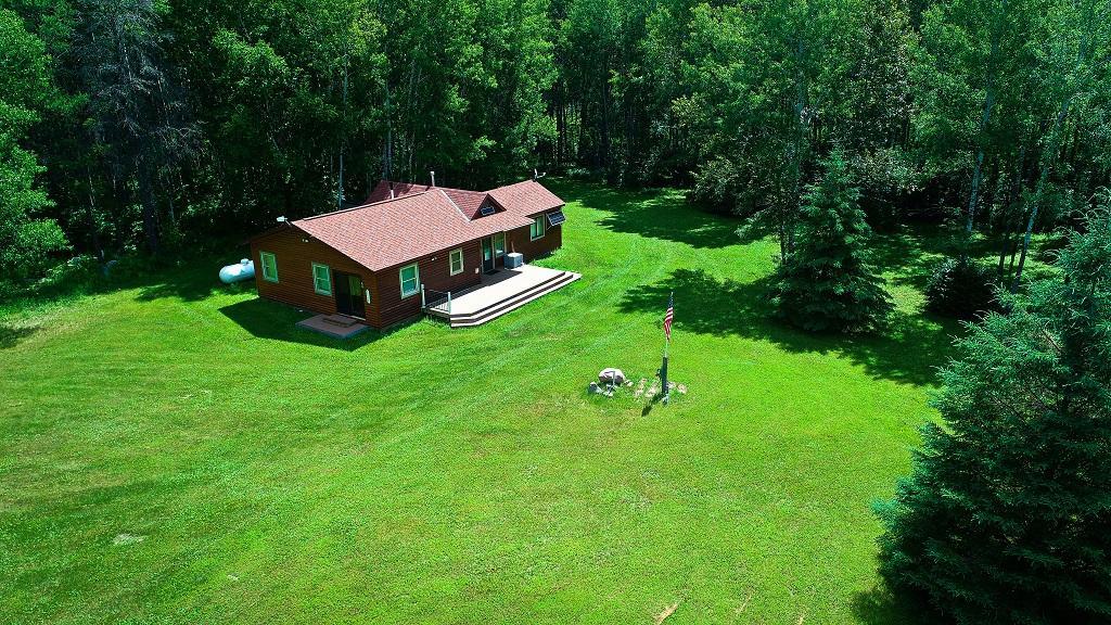 1990 single family home for sale at 2965 Bankton Road SW in Baudette, MN — 2 bed, 1 bath (photo 33 of 36)