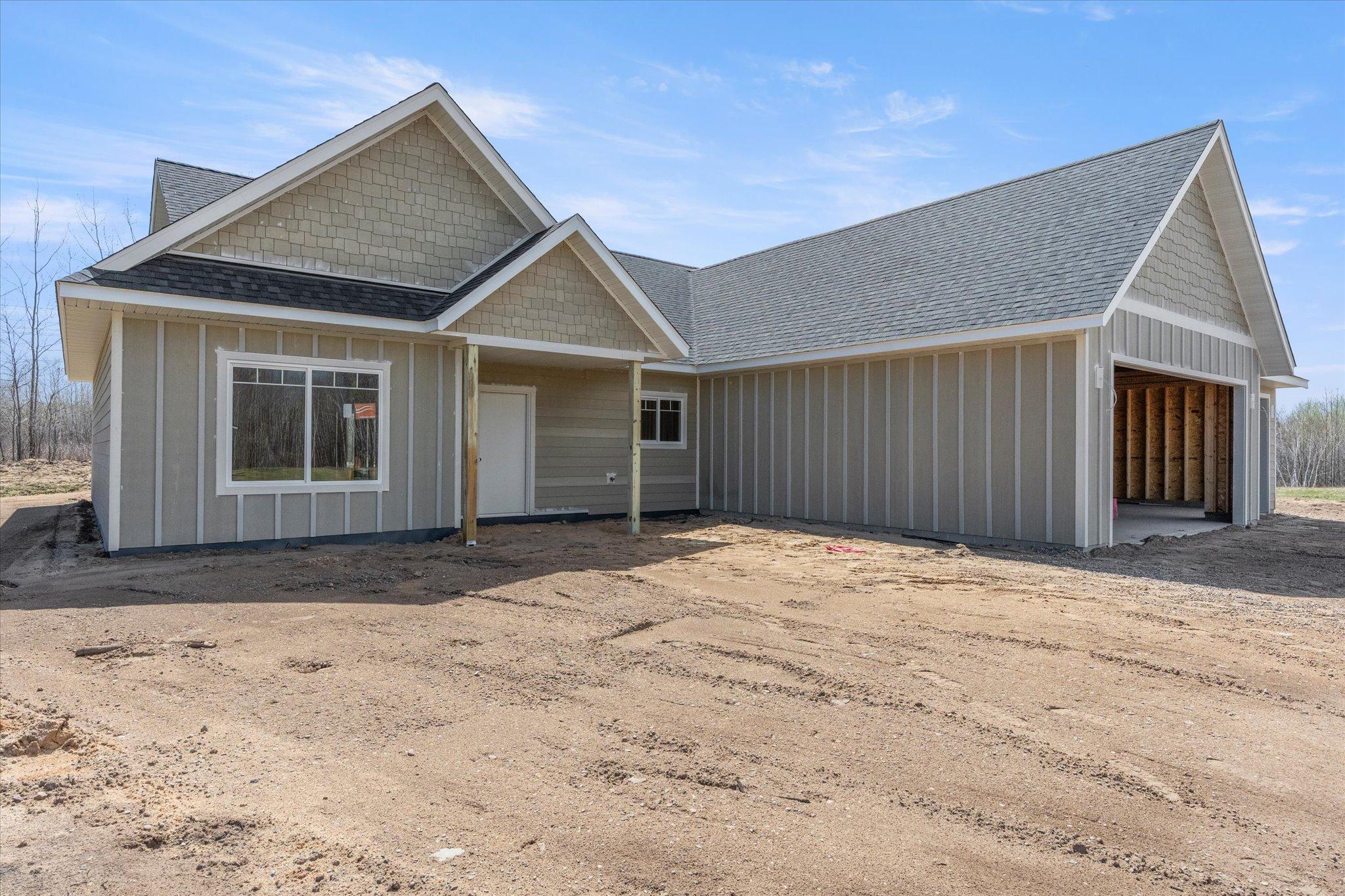 2026 single family home for sale at 3807 Sanctuary Path in Brainerd, MN — 3 bed, 2 bath (photo 40 of 43)