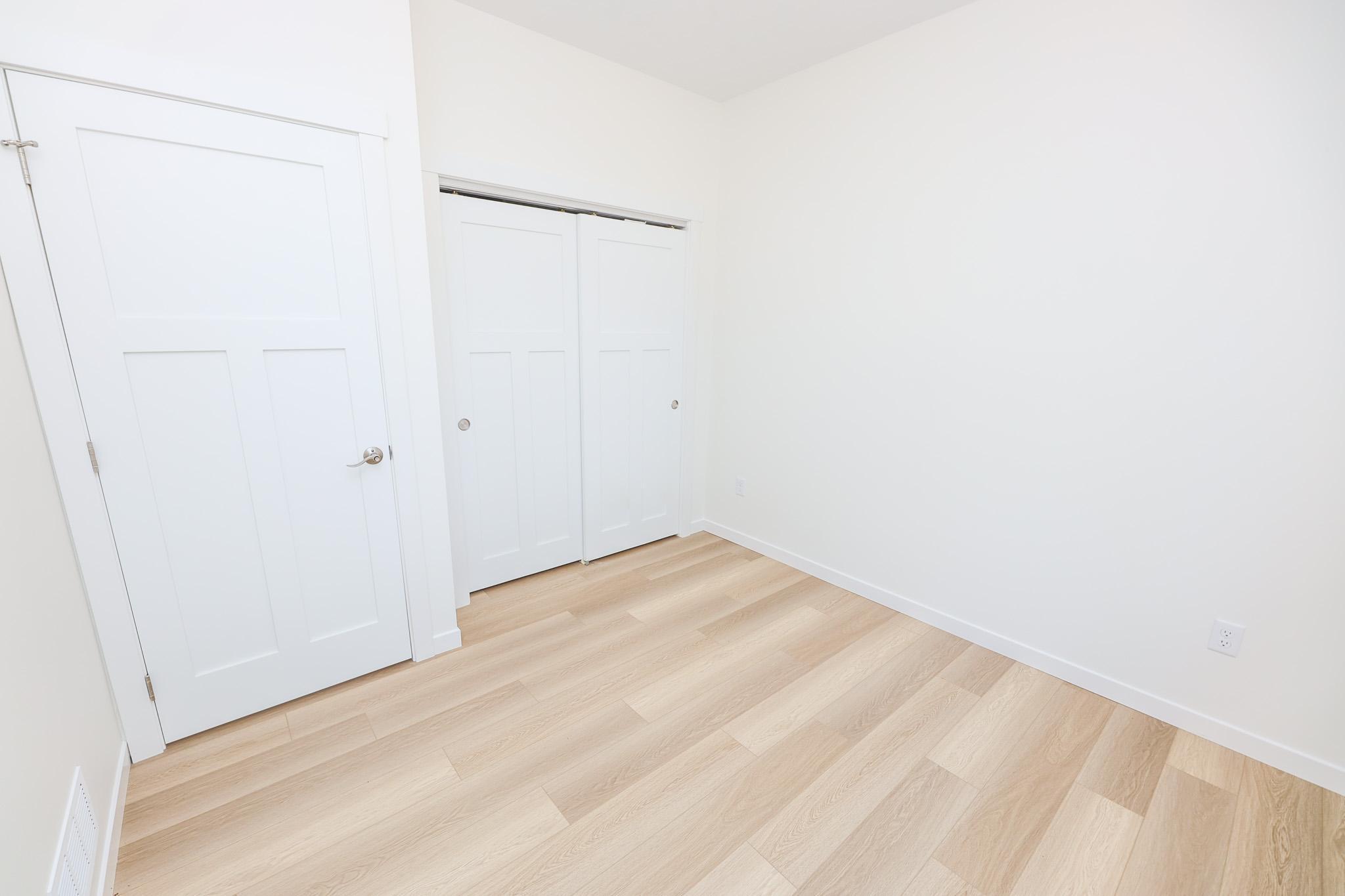 2025 home for sale at 116 N Quincy Street in Alexandria, MN — 2 bed, 2 bath (photo 22 of 30)