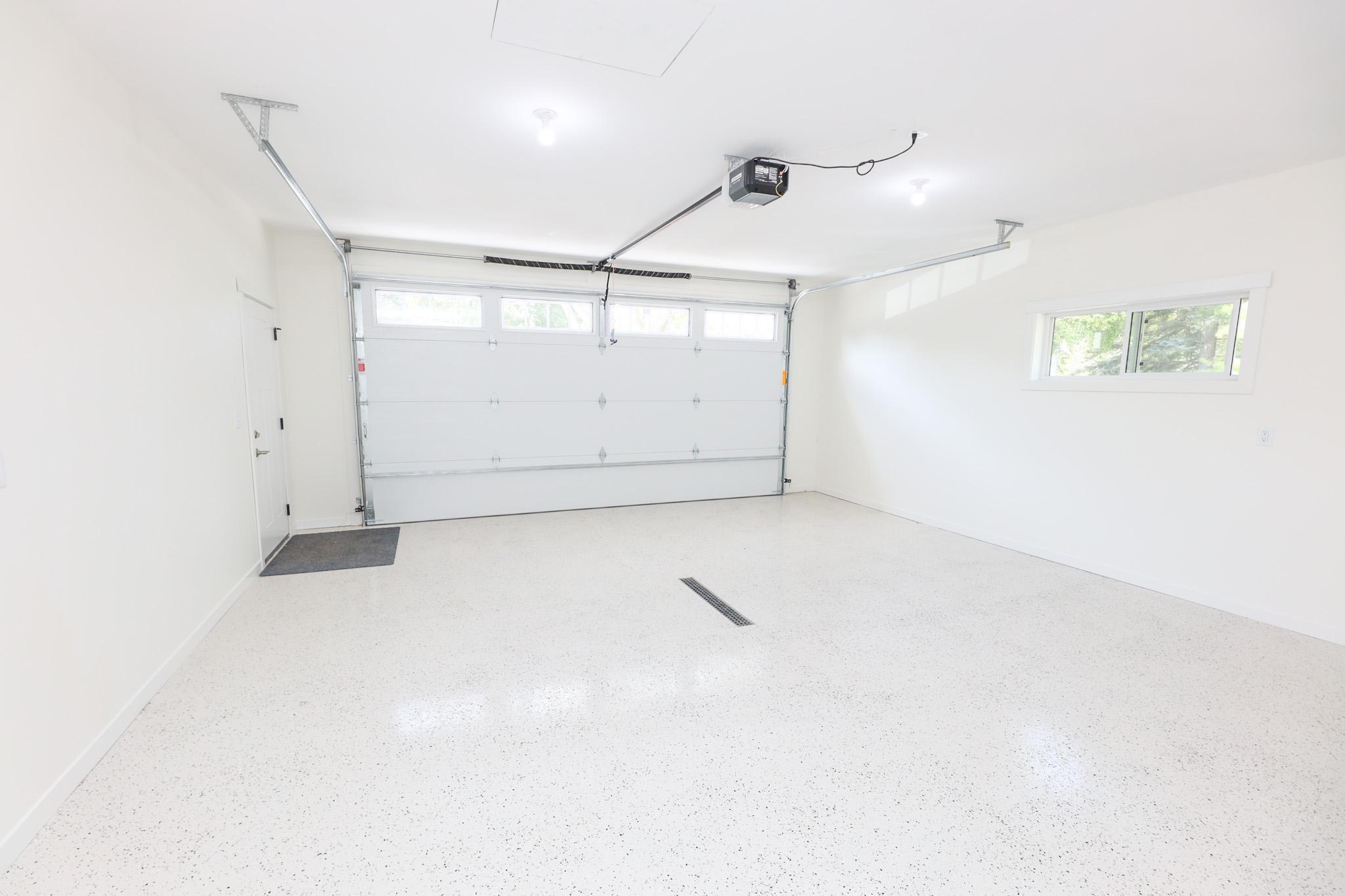 2025 home for sale at 116 N Quincy Street in Alexandria, MN — 2 bed, 2 bath (photo 28 of 30)