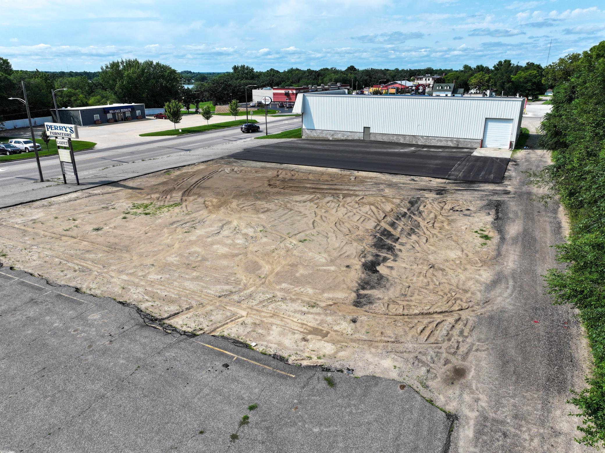 land for sale at 206 N Nokomis Street in Alexandria, MN (photo 5 of 11)