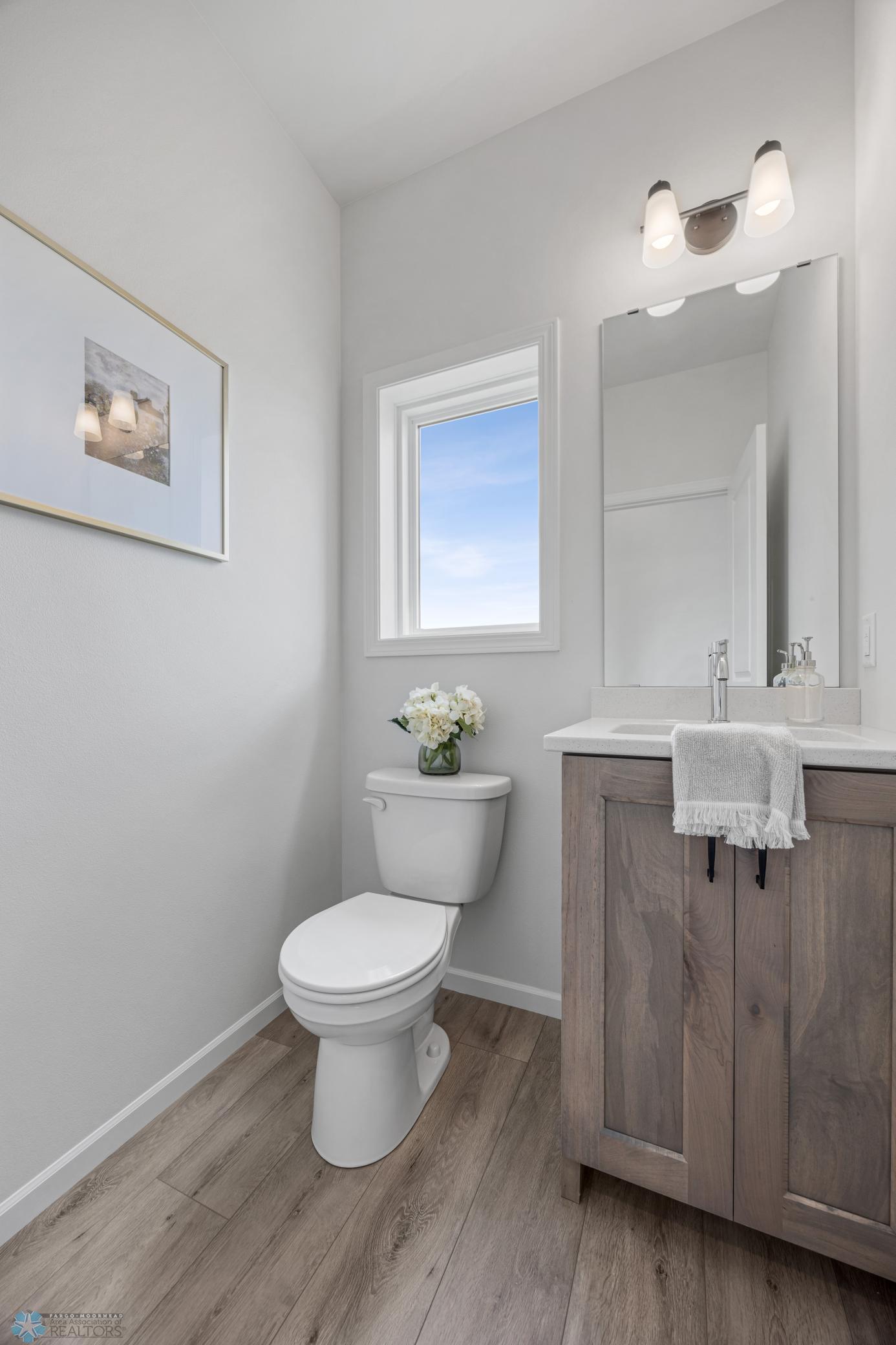 2025 single family home for sale at 603 Lorraine Way in Colfax, ND — 4 bed, 3 bath (photo 13 of 29)