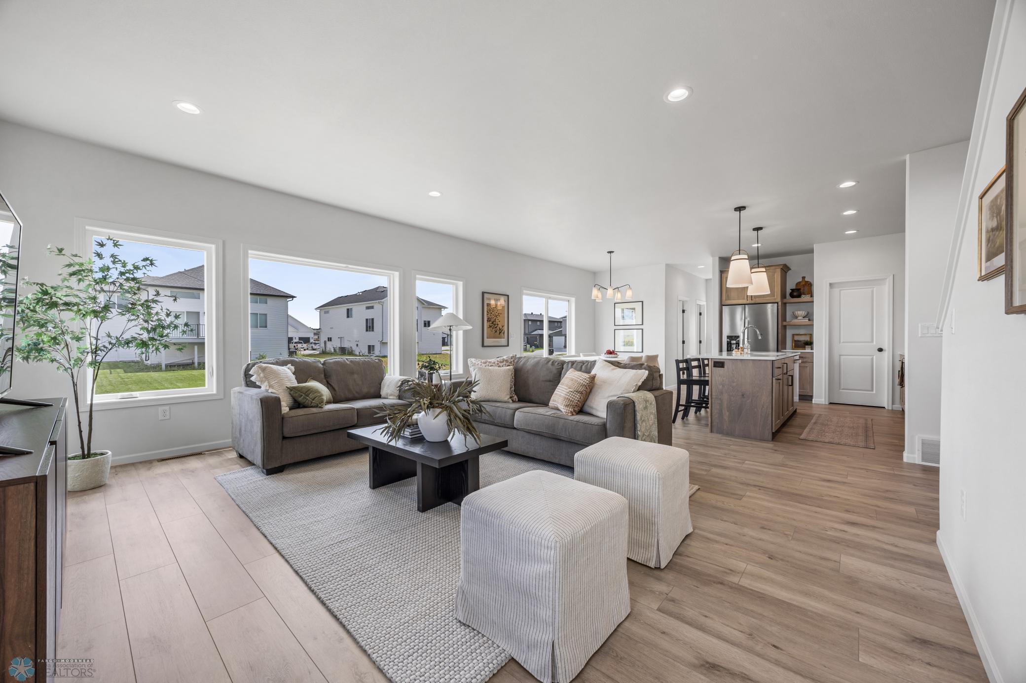 2025 single family home for sale at 603 Lorraine Way in Colfax, ND — 4 bed, 3 bath (photo 7 of 29)