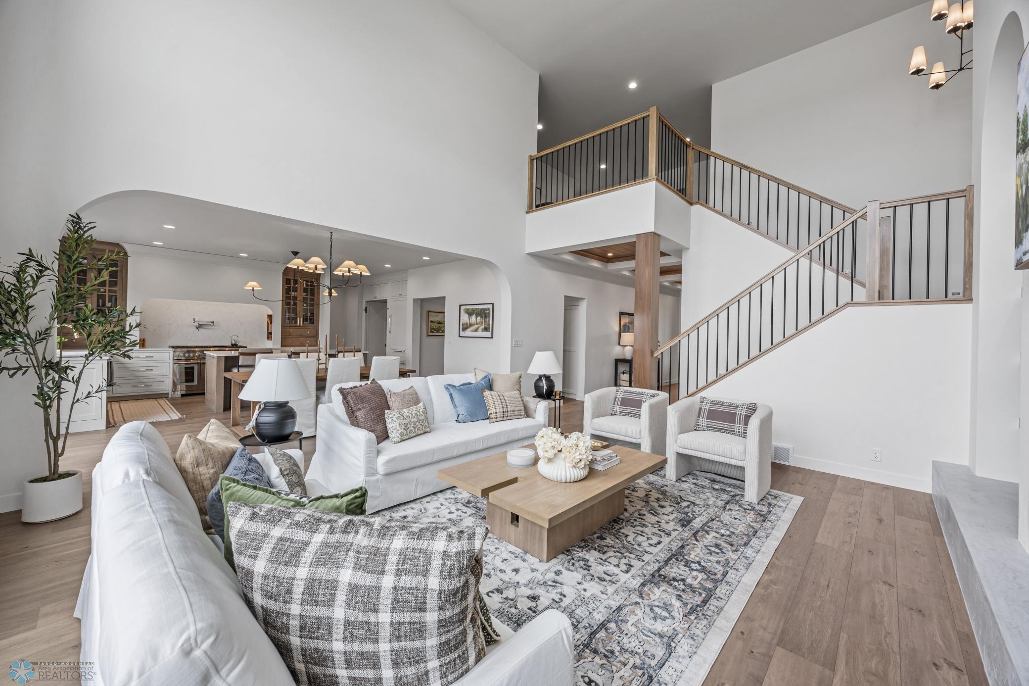 2025 single family home for sale at 605 Lorraine Way in Colfax, ND — 5 bed, 3 bath (photo 11 of 55)