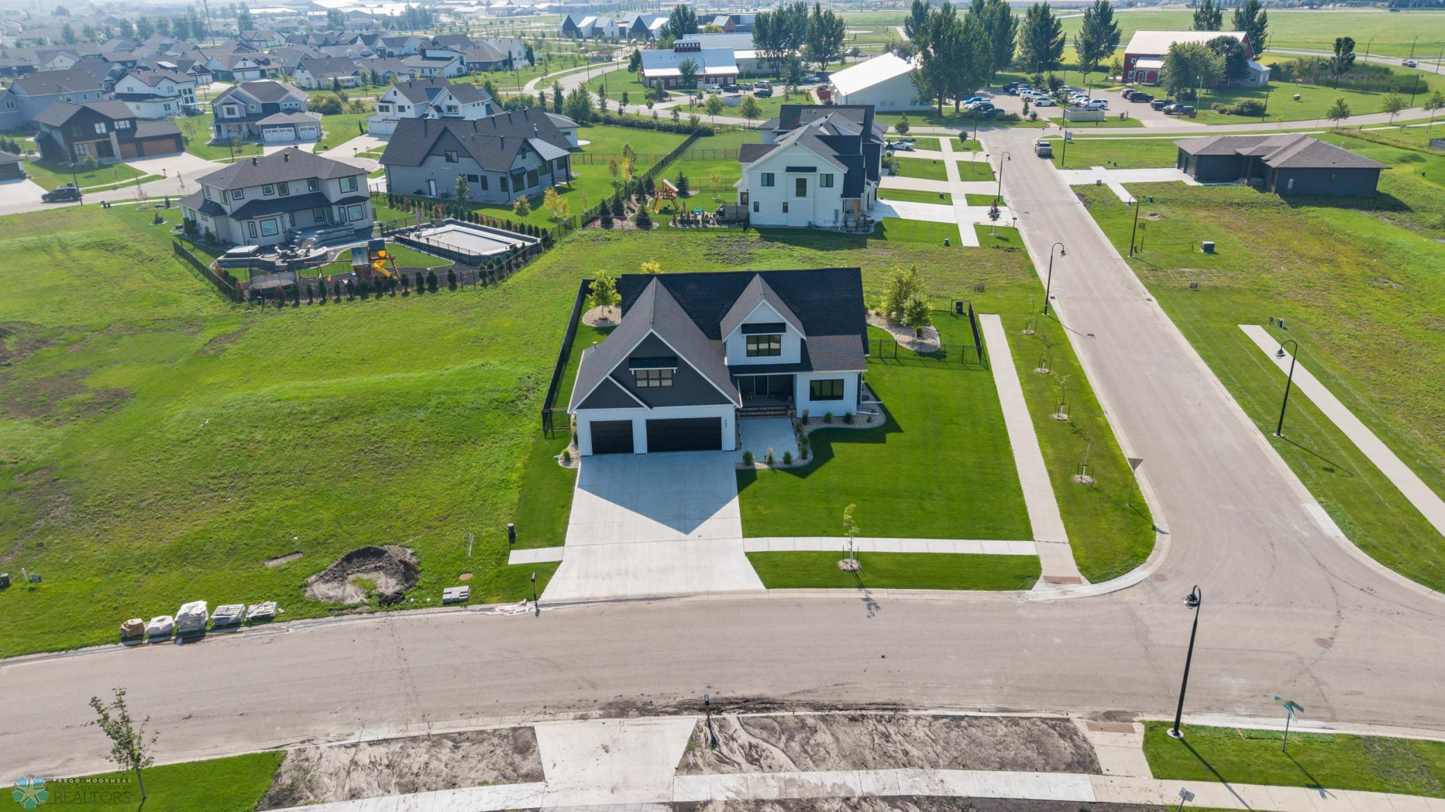2021 single family home for sale at 6090 Wildflower Drive S in Fargo, ND — 7 bed, 4 bath (photo 62 of 72)