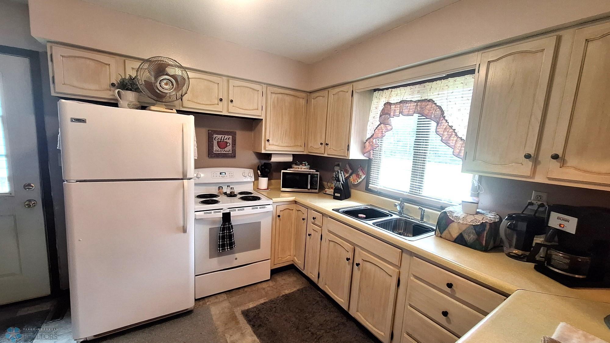 9749 134th Avenue NE, Cavalier ND 58220 - Photo 2 of 11
