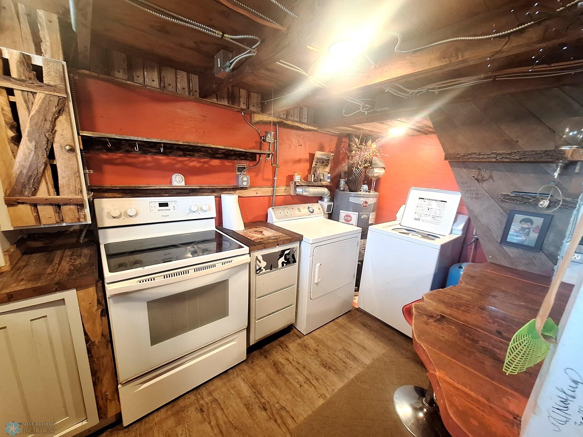 1940 single family home for sale at 210 1st Street in Great Bend, ND — 1 bed, 1 bath (photo 10 of 17)