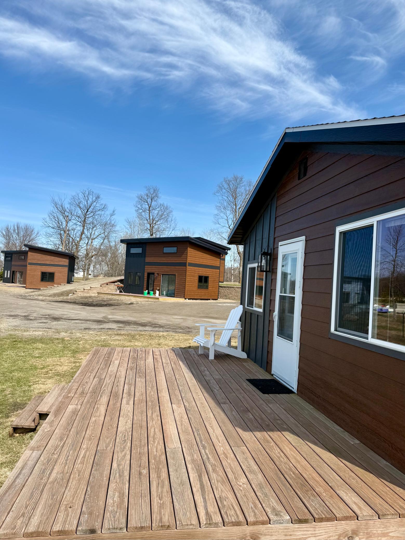 1994 single family home for sale at 51021 Fish Lake Road, Unit 8 in Detroit Lakes, MN — 2 bed, 1 bath (photo 7 of 66)