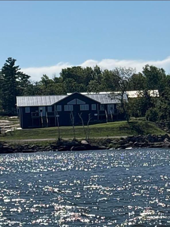 2021 single family home for sale at 3178 Flag Island in Angle Inlet, MN — 6 bed, 4 bath (photo 21 of 22)