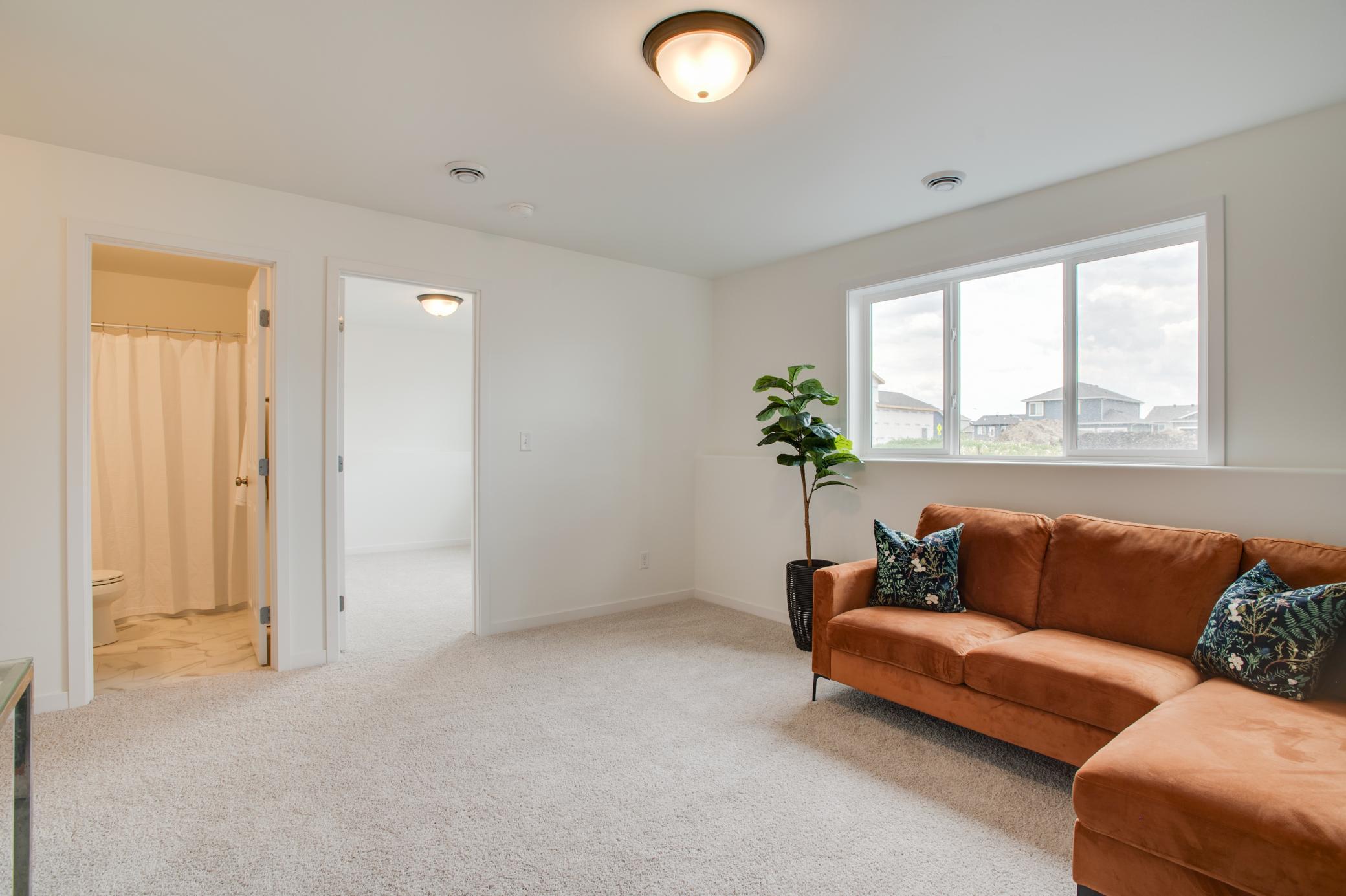 2025 single family home for sale at 2522 38th Avenue S in Moorhead, MN — 3 bed, 3 bath (photo 34 of 43)