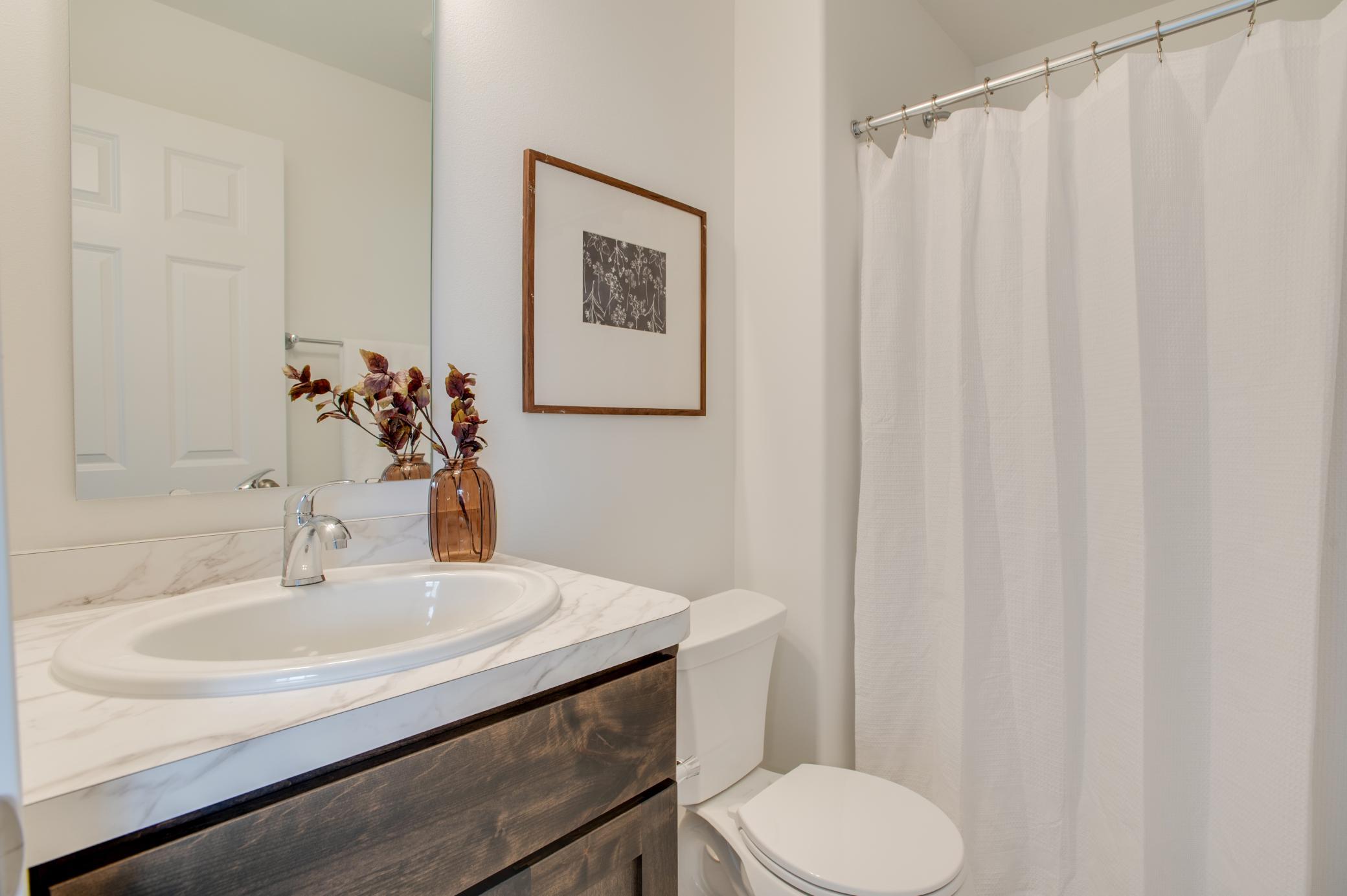 2025 single family home for sale at 2522 38th Avenue S in Moorhead, MN — 3 bed, 3 bath (photo 39 of 43)