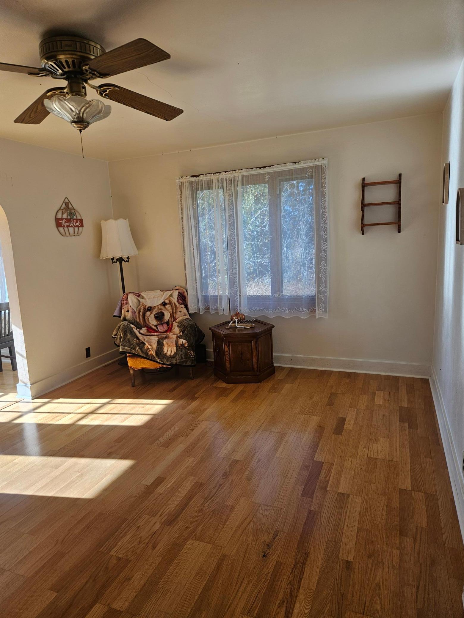 1940 single family home for sale at 6402 Krull Street in Baudette, MN — 4 bed, 2 bath (photo 18 of 23)